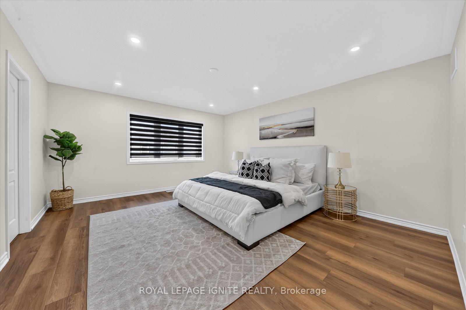 Photo 23 of 39 Feeder Street, Brampton, Northwest Brampton — HOMEH