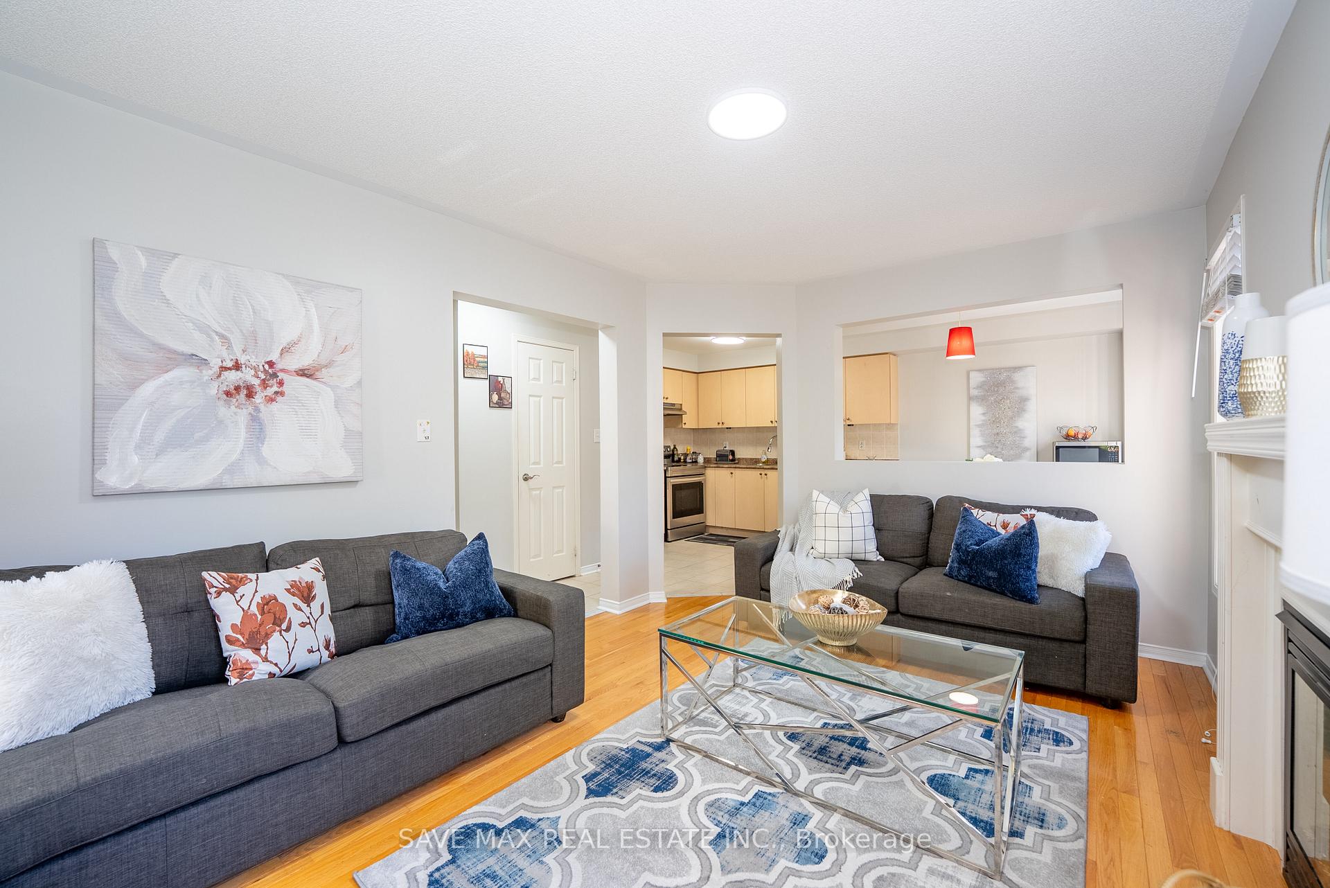 Photo 11 of 87 Luella Crescent, Brampton, Fletcher's Meadow — HOMEH