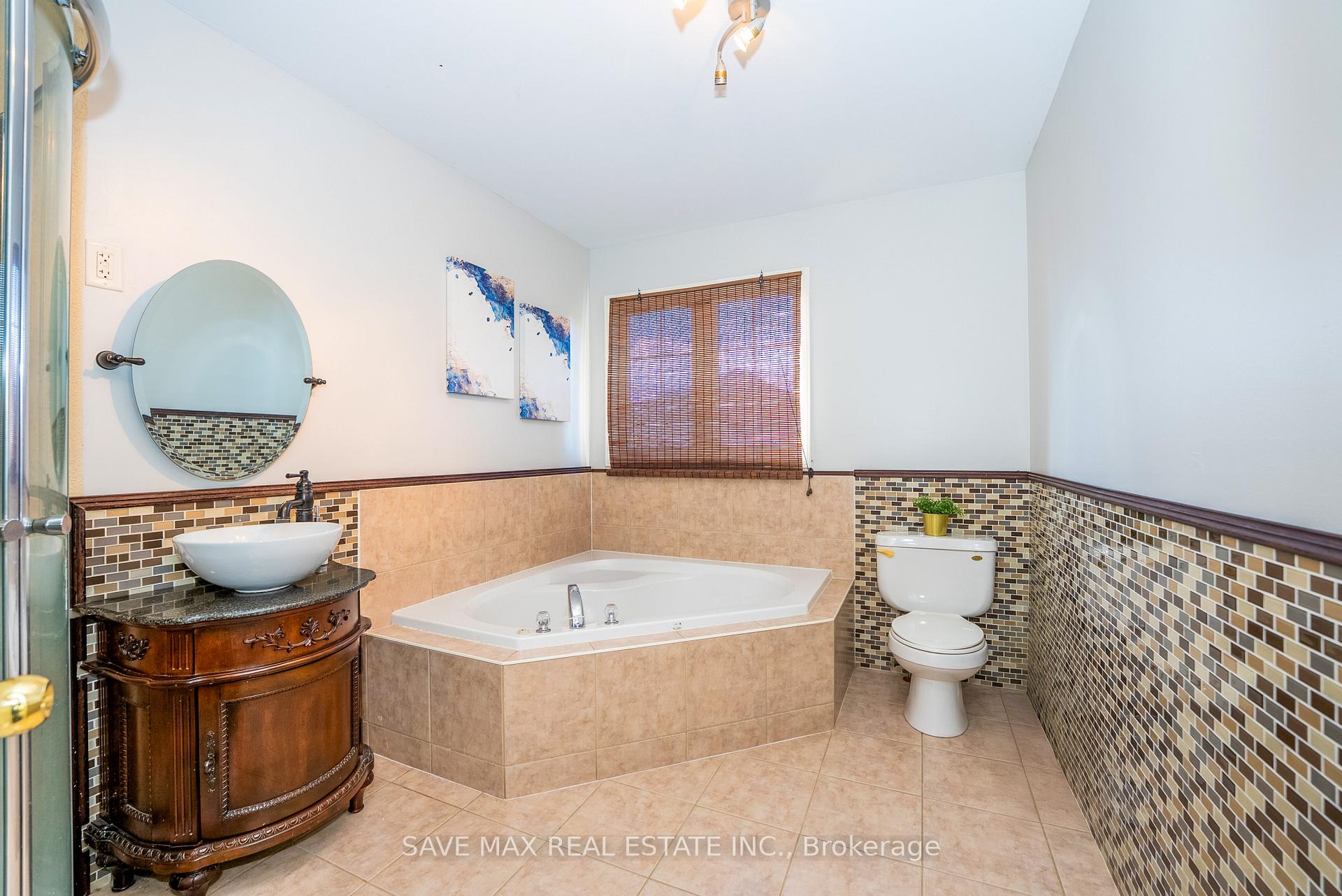 Photo 19 of 87 Luella Crescent, Brampton, Fletcher's Meadow — HOMEH