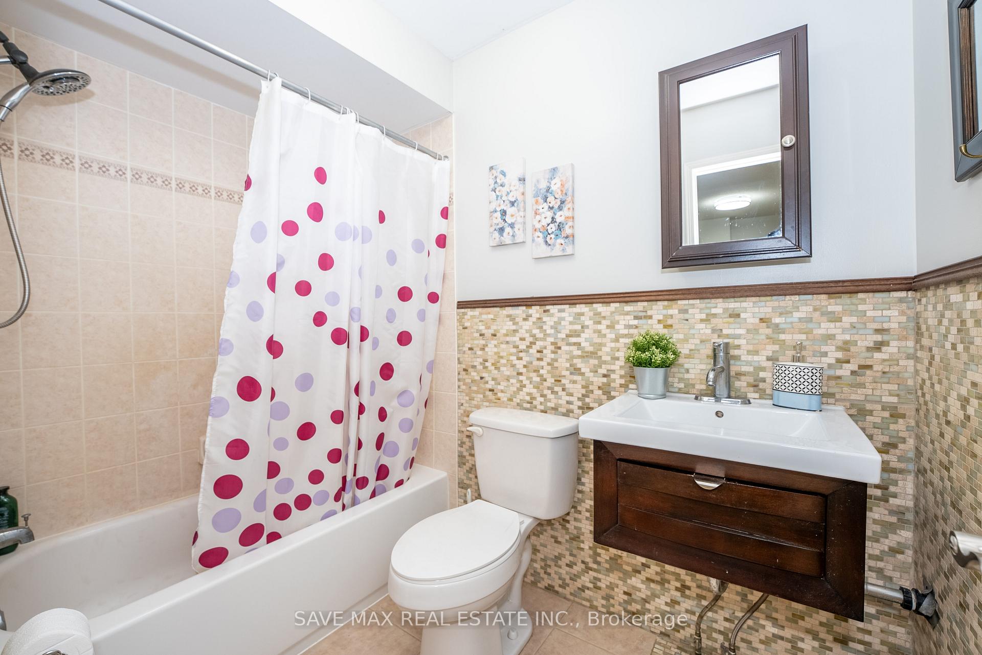 Photo 27 of 87 Luella Crescent, Brampton, Fletcher's Meadow — HOMEH