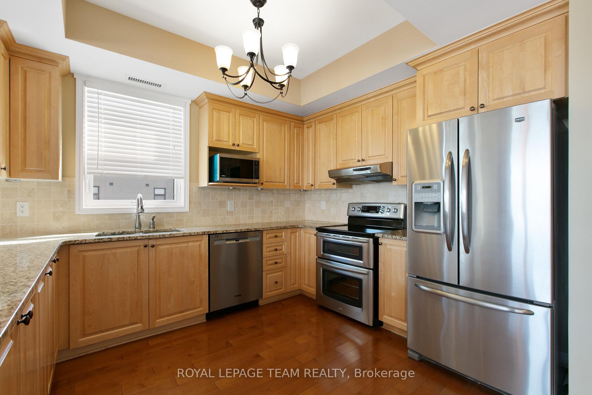 Photo 24 of Unit 401, 659 Sue Holloway Drive, Ottawa, Barrhaven - Strandherd — HOMEH