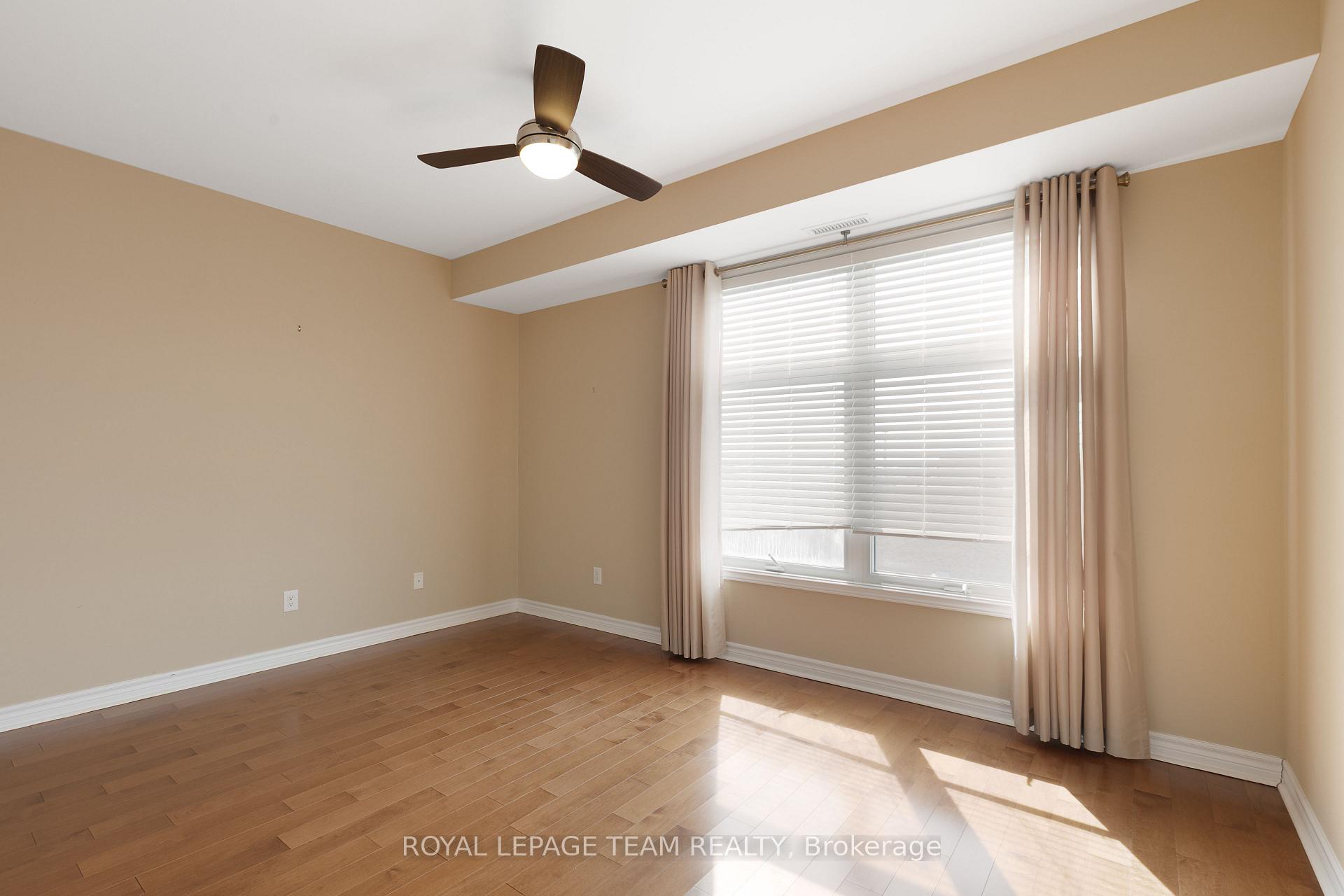 Photo 32 of Unit 401, 659 Sue Holloway Drive, Ottawa, Barrhaven - Strandherd — HOMEH