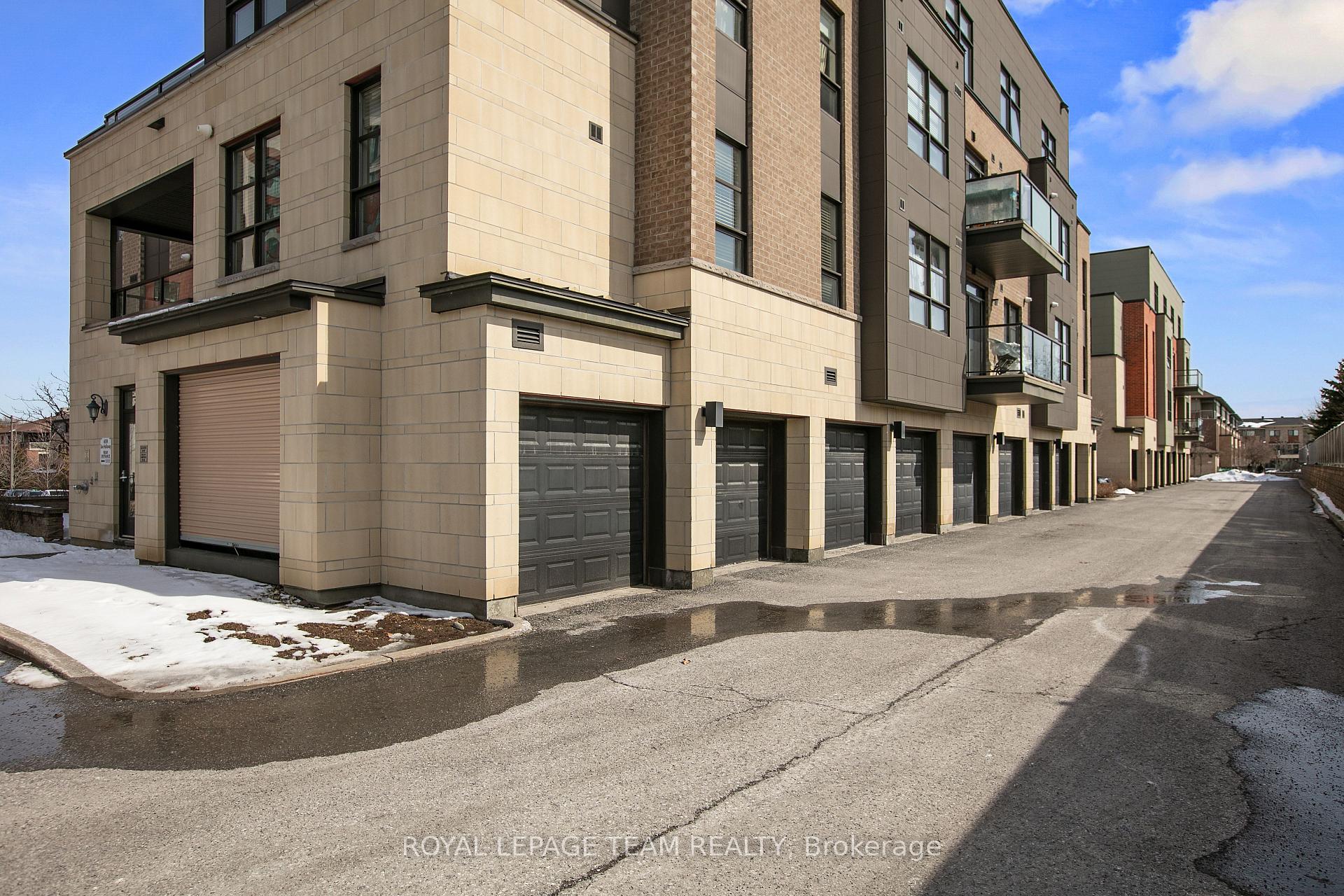 Photo 42 of Unit 401, 659 Sue Holloway Drive, Ottawa, Barrhaven - Strandherd — HOMEH