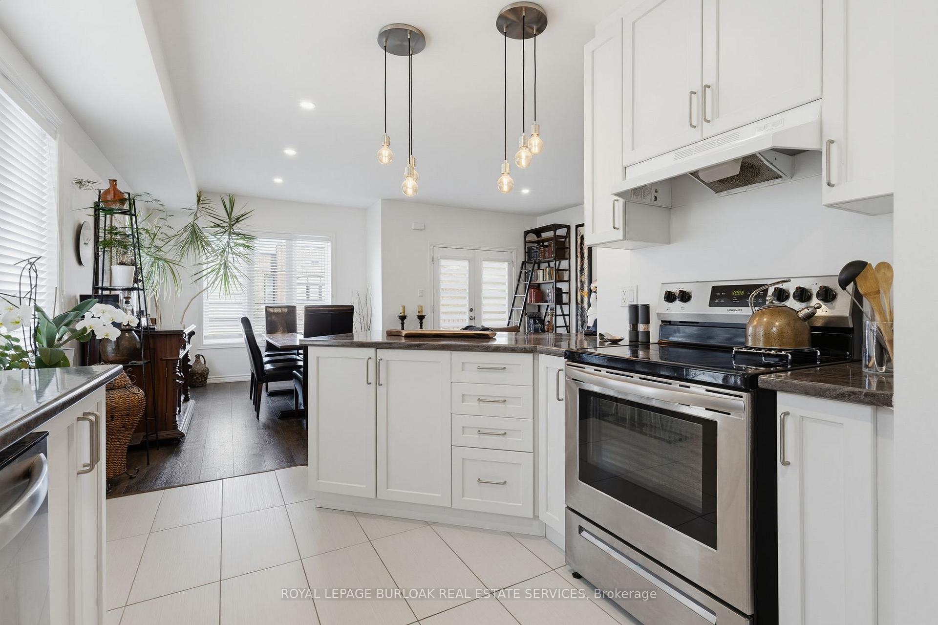 Photo 12 of Unit 29, 219 Dundas Street E, Hamilton, Waterdown — HOMEH