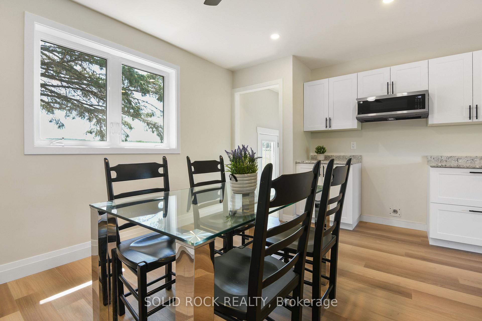 Photo 15 of 1097 132 Highway, Admaston/Bromley, Admaston/Bromley — HOMEH