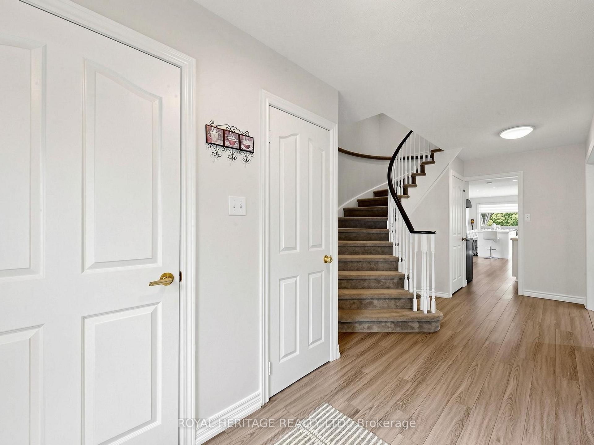 Photo 7 of 1713 Minstrel Manor, Pickering, Amberlea — HOMEH