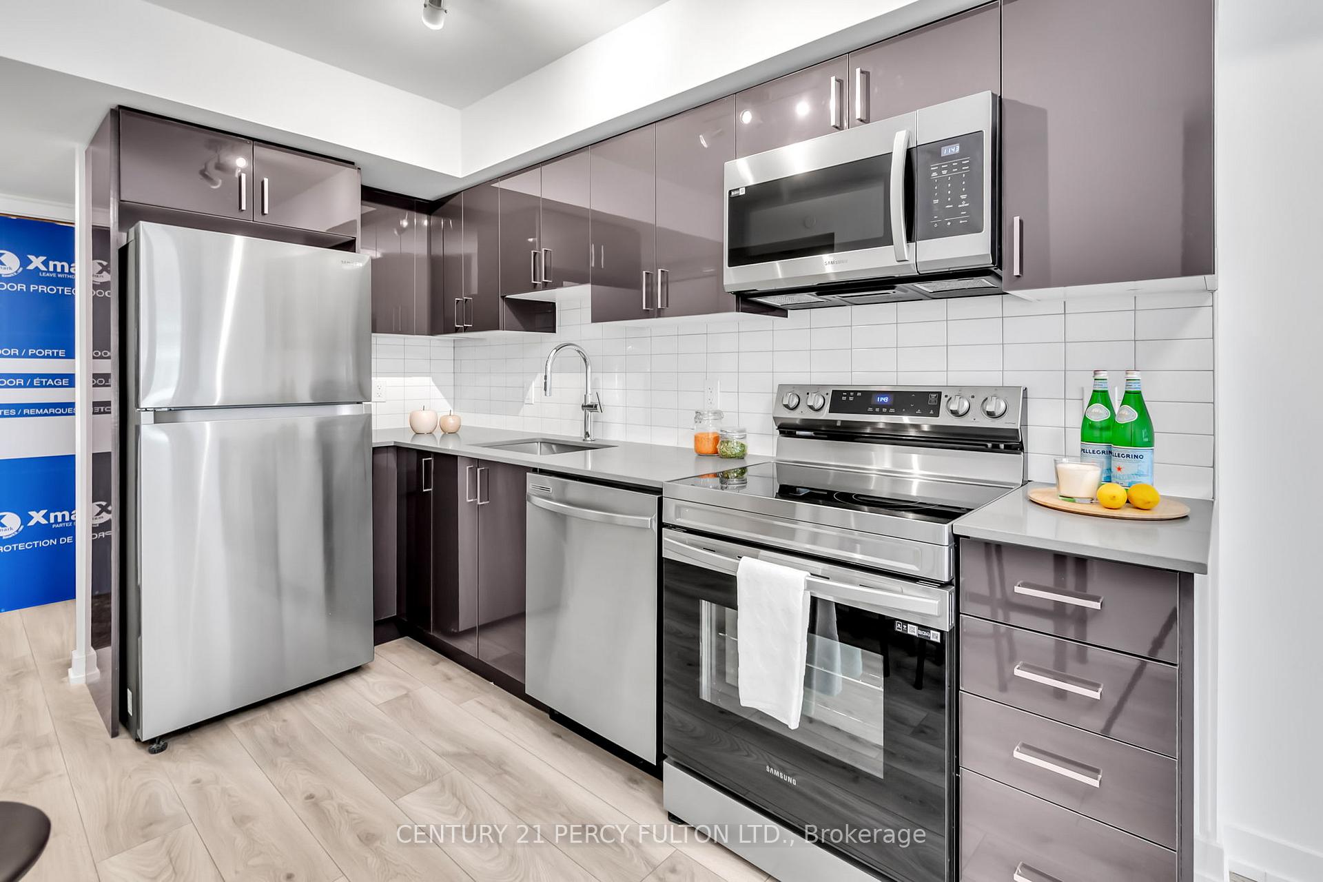 Photo 7 of Unit 210, 1455 Celebration Drive, Pickering, Bay Ridges — HOMEH