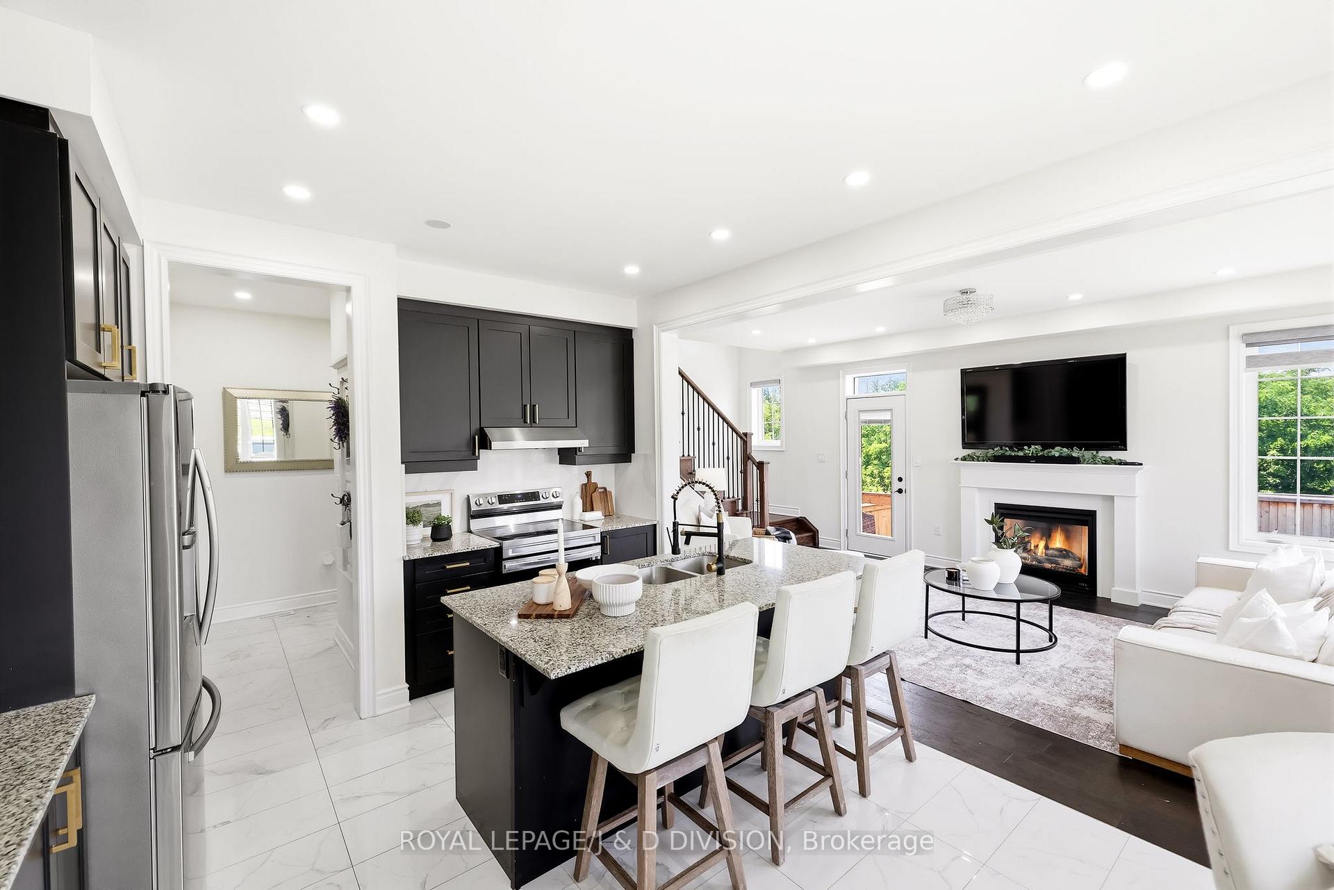 Photo 7 of 3000 Hollyberry Trail, Pickering, Rural Pickering — HOMEH