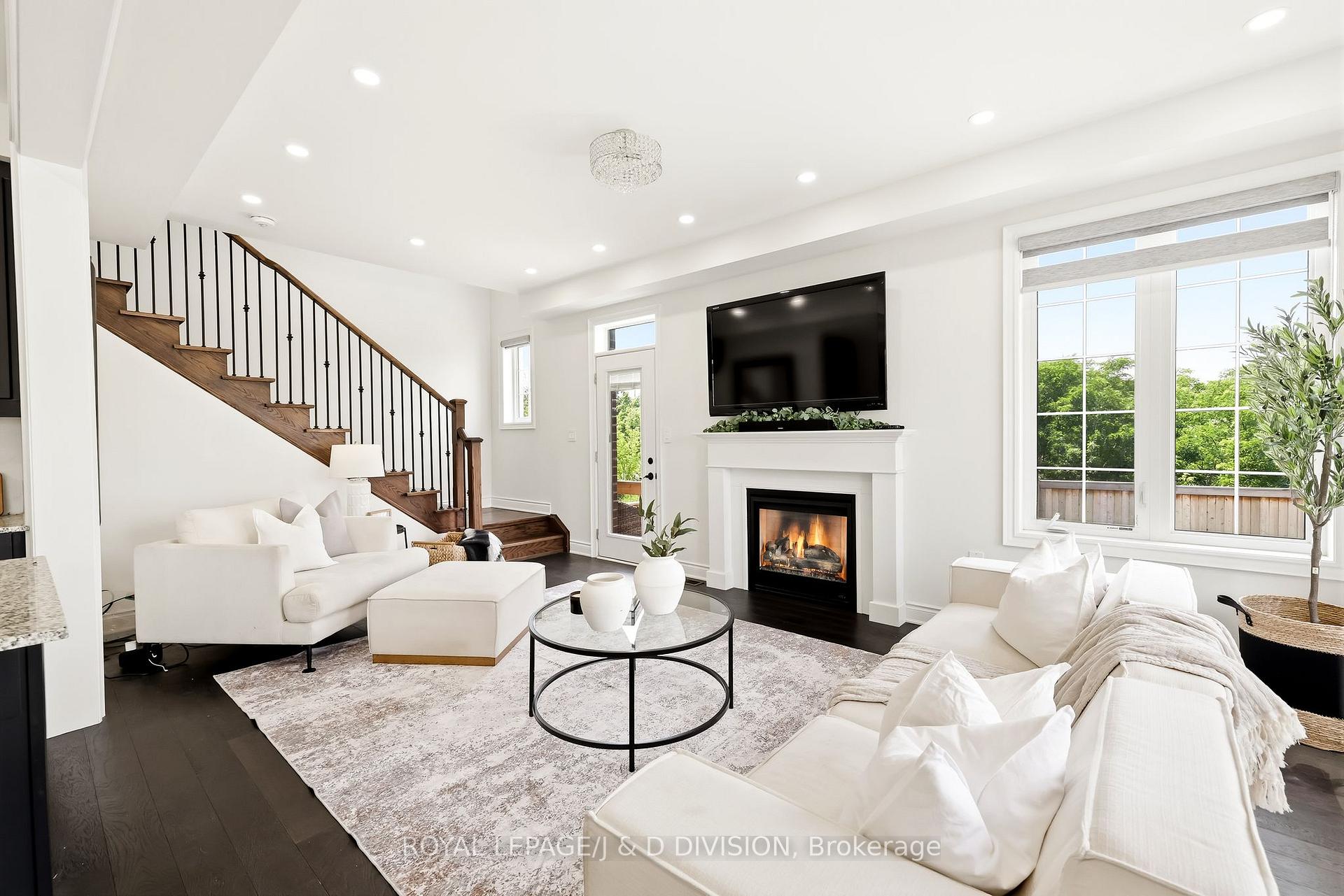 Photo 14 of 3000 Hollyberry Trail, Pickering, Rural Pickering — HOMEH