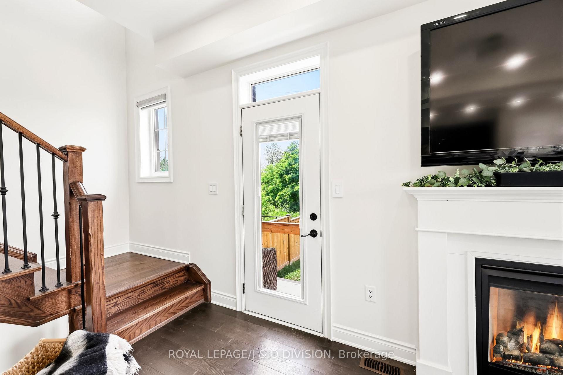 Photo 15 of 3000 Hollyberry Trail, Pickering, Rural Pickering — HOMEH