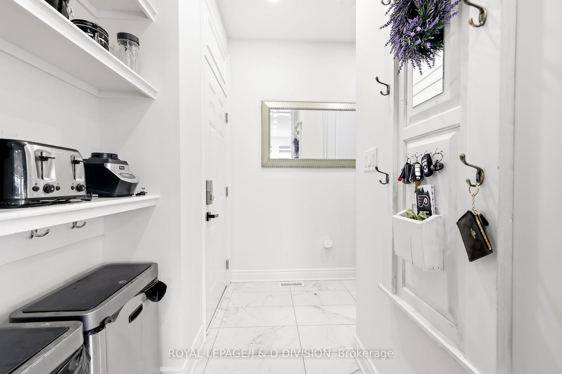 Photo 17 of 3000 Hollyberry Trail, Pickering, Rural Pickering — HOMEH