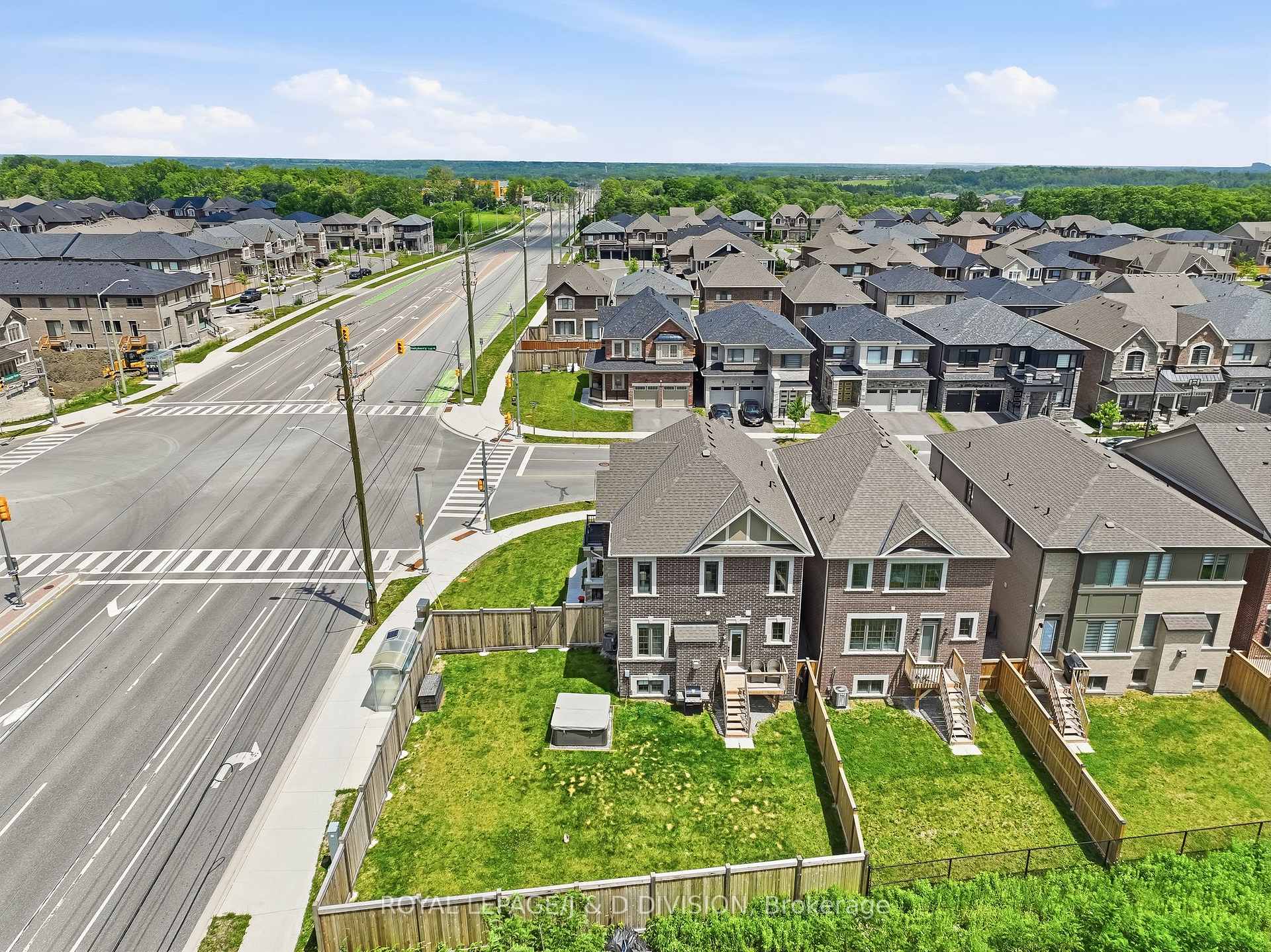 Photo 40 of 3000 Hollyberry Trail, Pickering, Rural Pickering — HOMEH