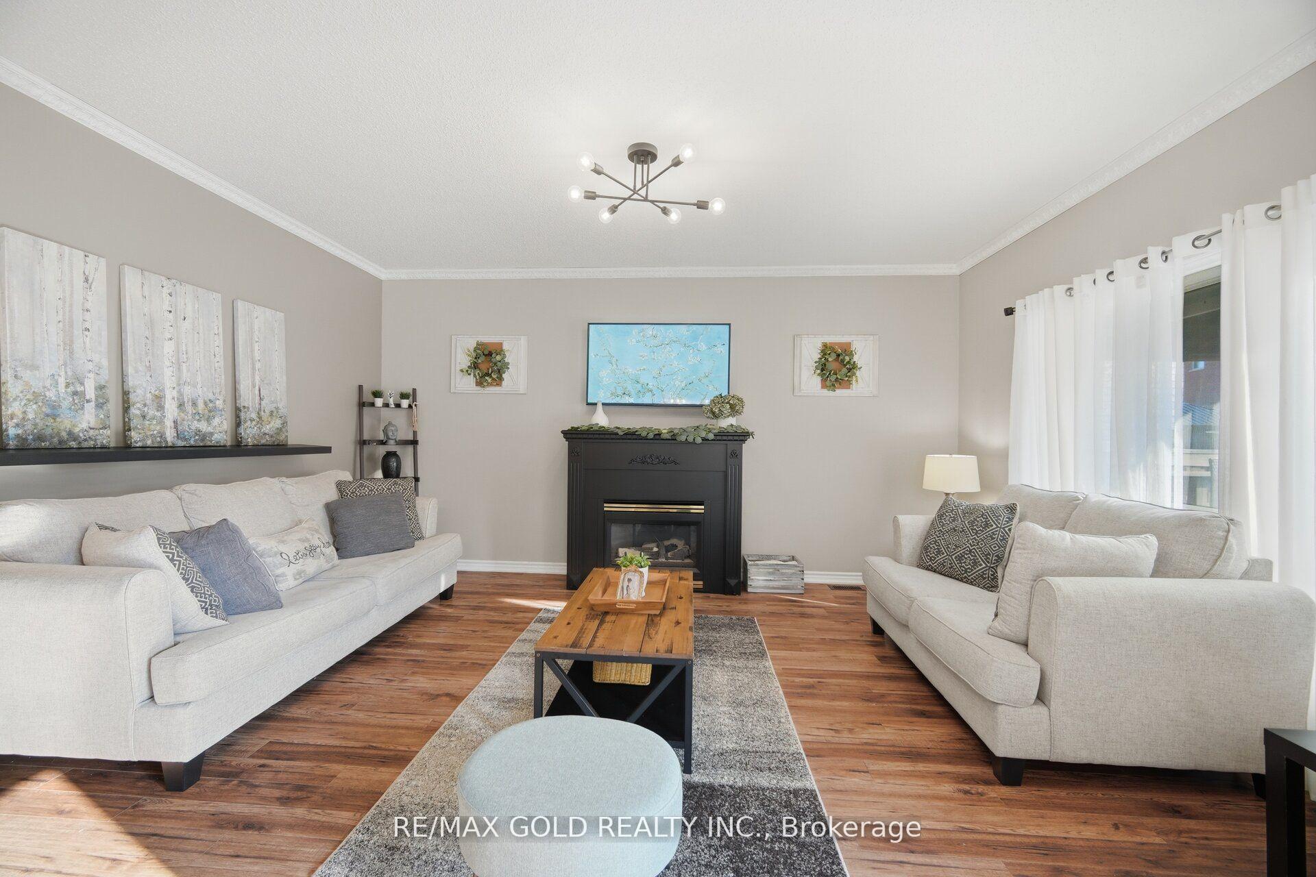 Photo 10 of 330 Wallace Street, Shelburne — HOMEH