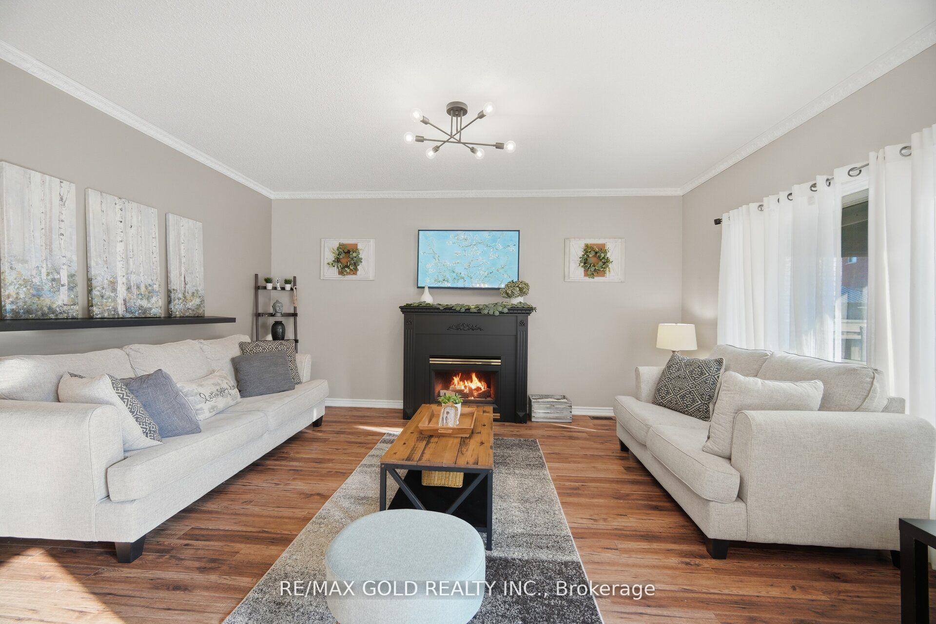 Photo 11 of 330 Wallace Street, Shelburne — HOMEH