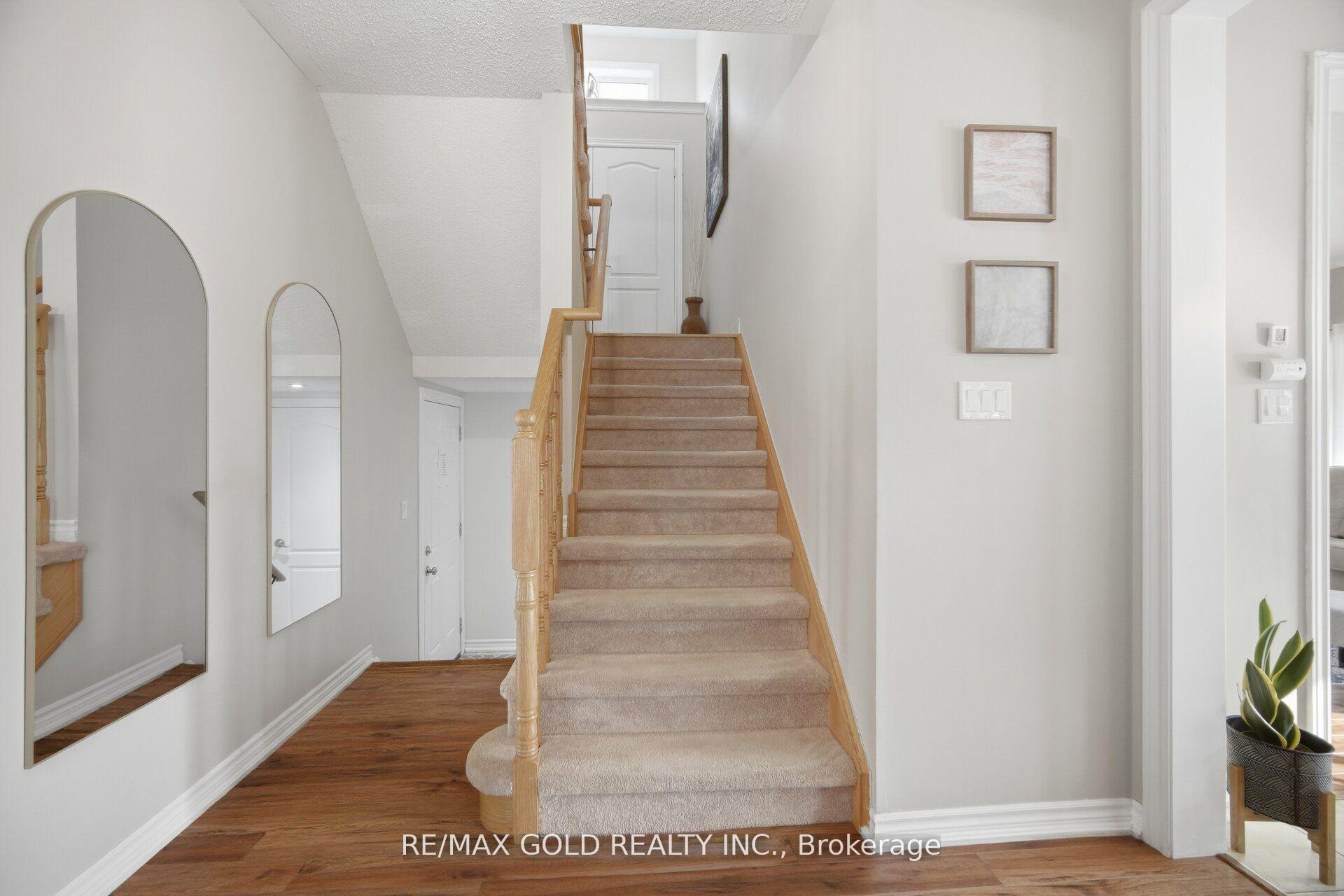 Photo 23 of 330 Wallace Street, Shelburne — HOMEH