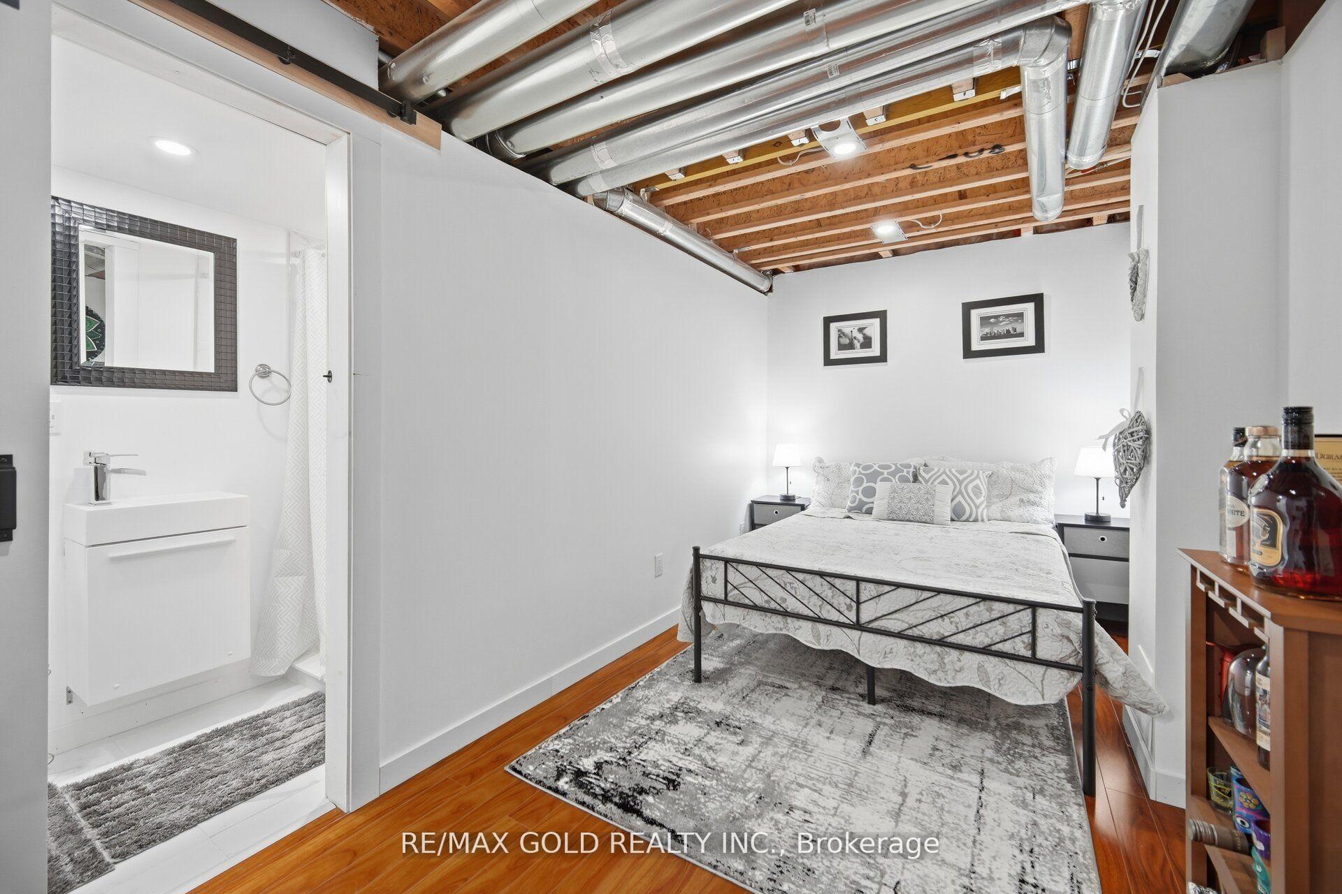 Photo 43 of 330 Wallace Street, Shelburne — HOMEH