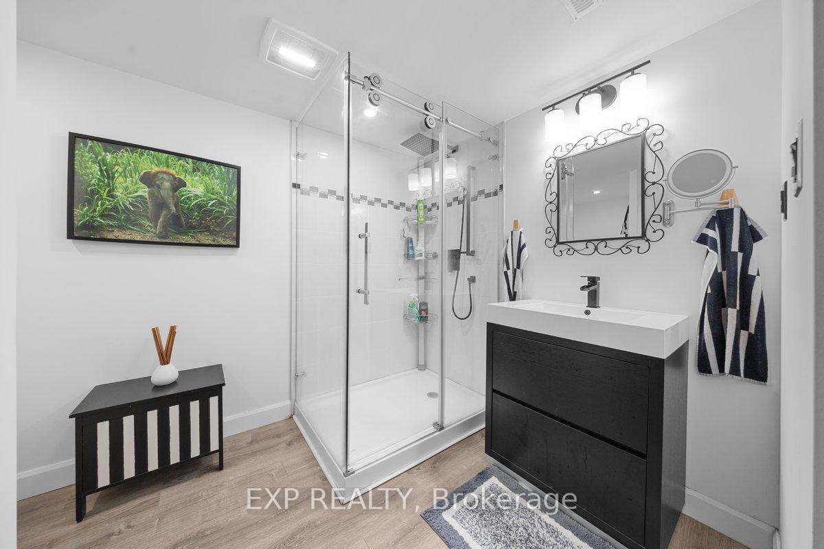 Photo 26 of 396 Hatfield Crescent, Ottawa, Bilberry Creek/Queenswood Heights — HOMEH