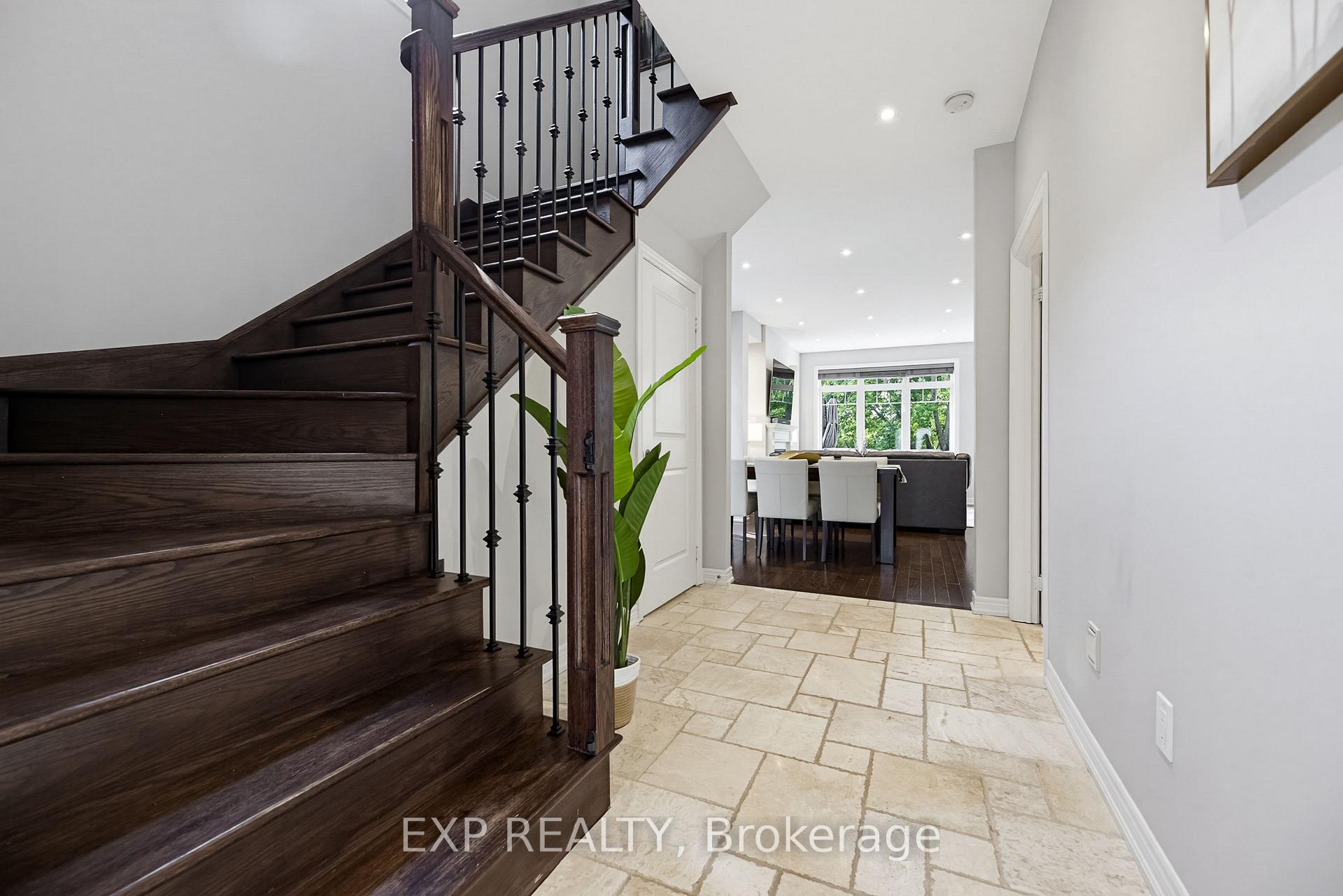 Photo 5 of 13 Mccardy Court, Caledon, Caledon East — HOMEH