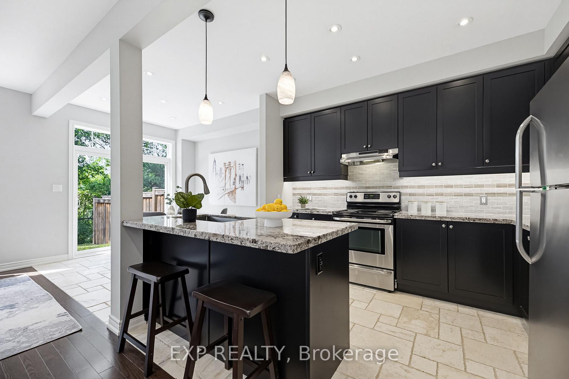 Photo 9 of 13 Mccardy Court, Caledon, Caledon East — HOMEH
