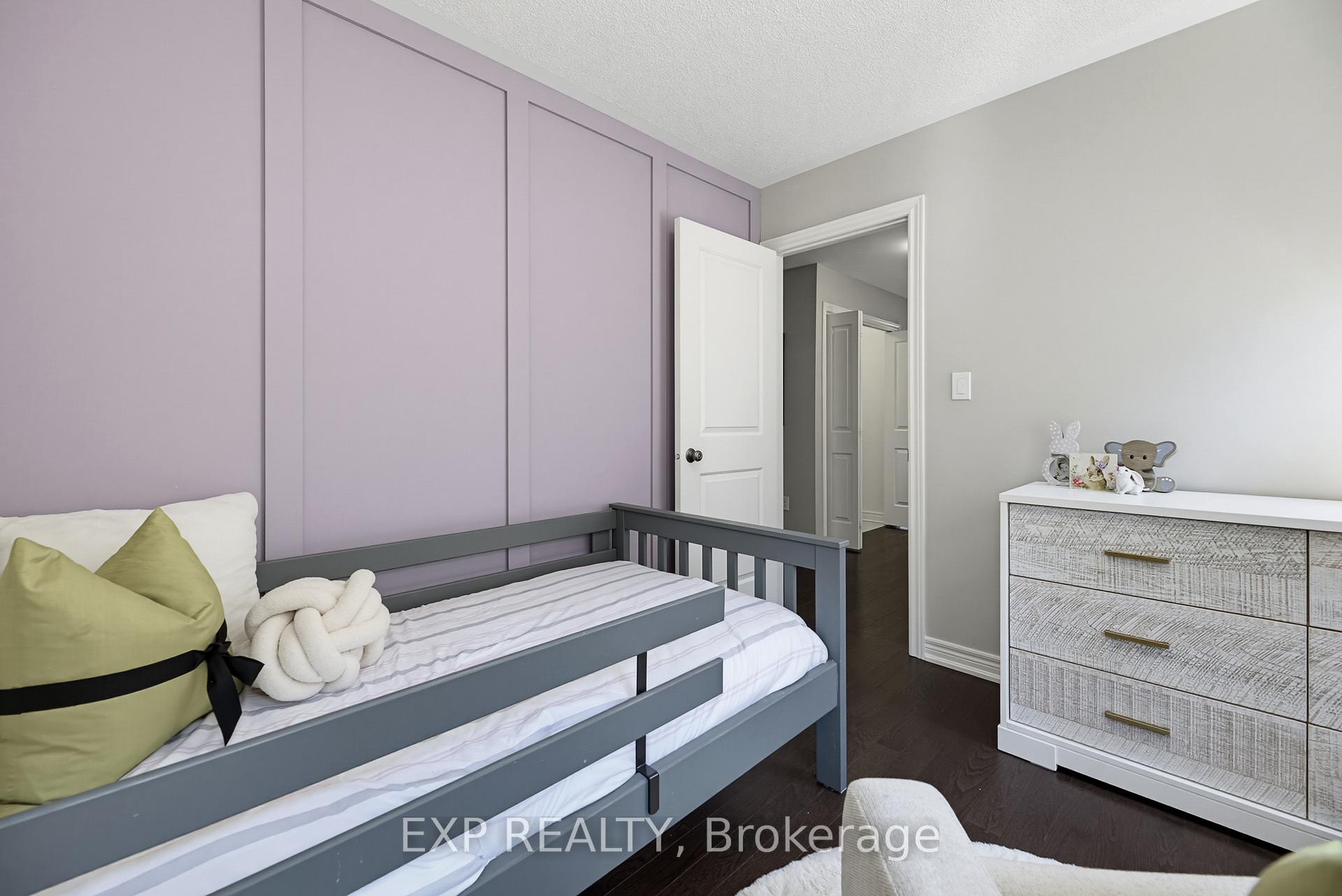 Photo 23 of 13 Mccardy Court, Caledon, Caledon East — HOMEH