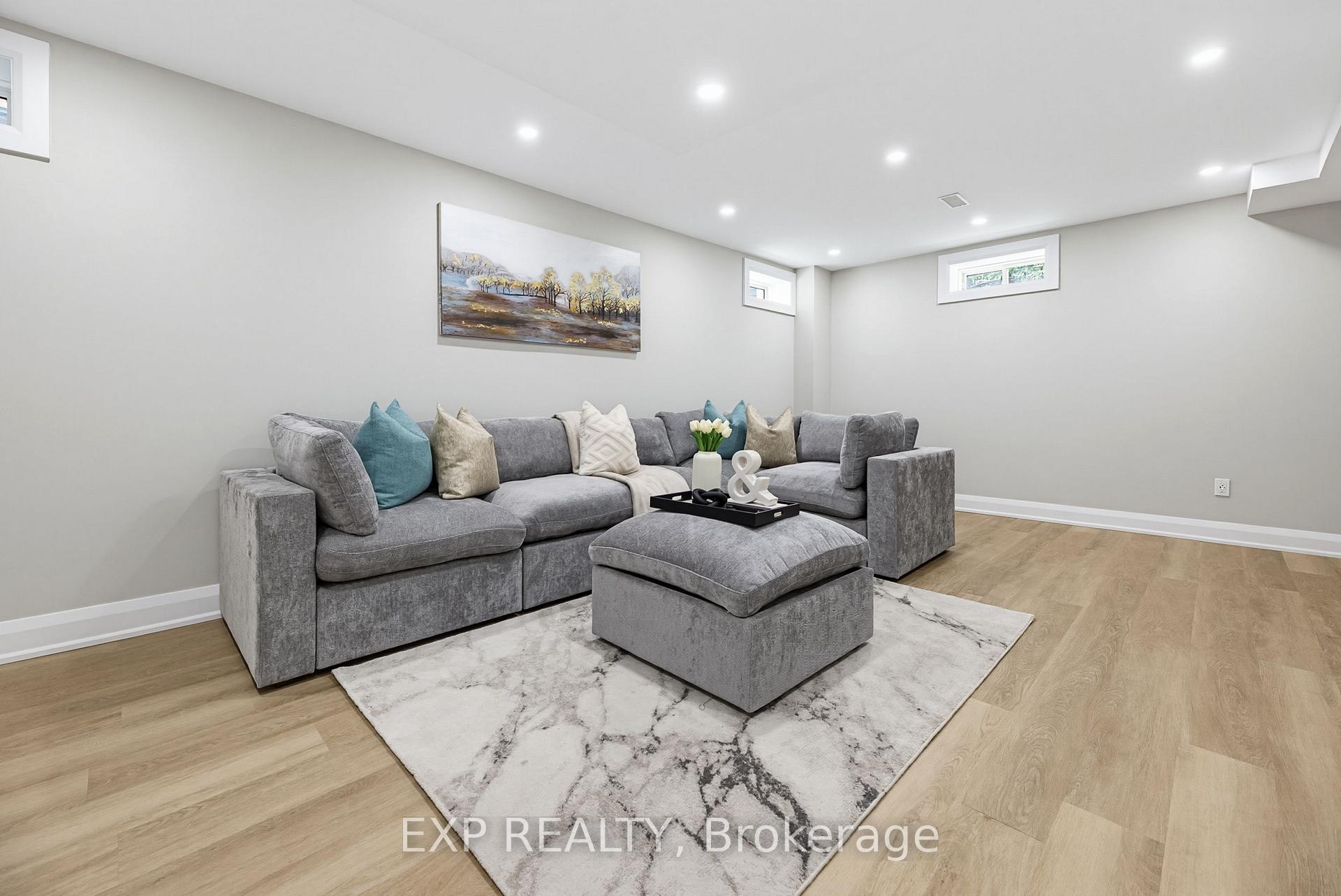 Photo 36 of 13 Mccardy Court, Caledon, Caledon East — HOMEH