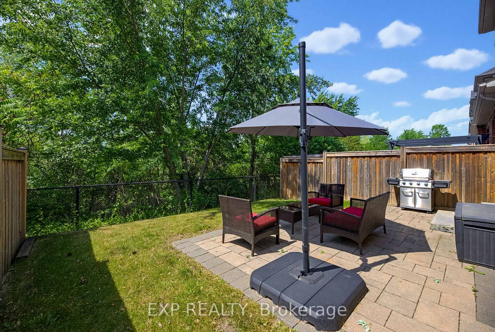 Photo 39 of 13 Mccardy Court, Caledon, Caledon East — HOMEH