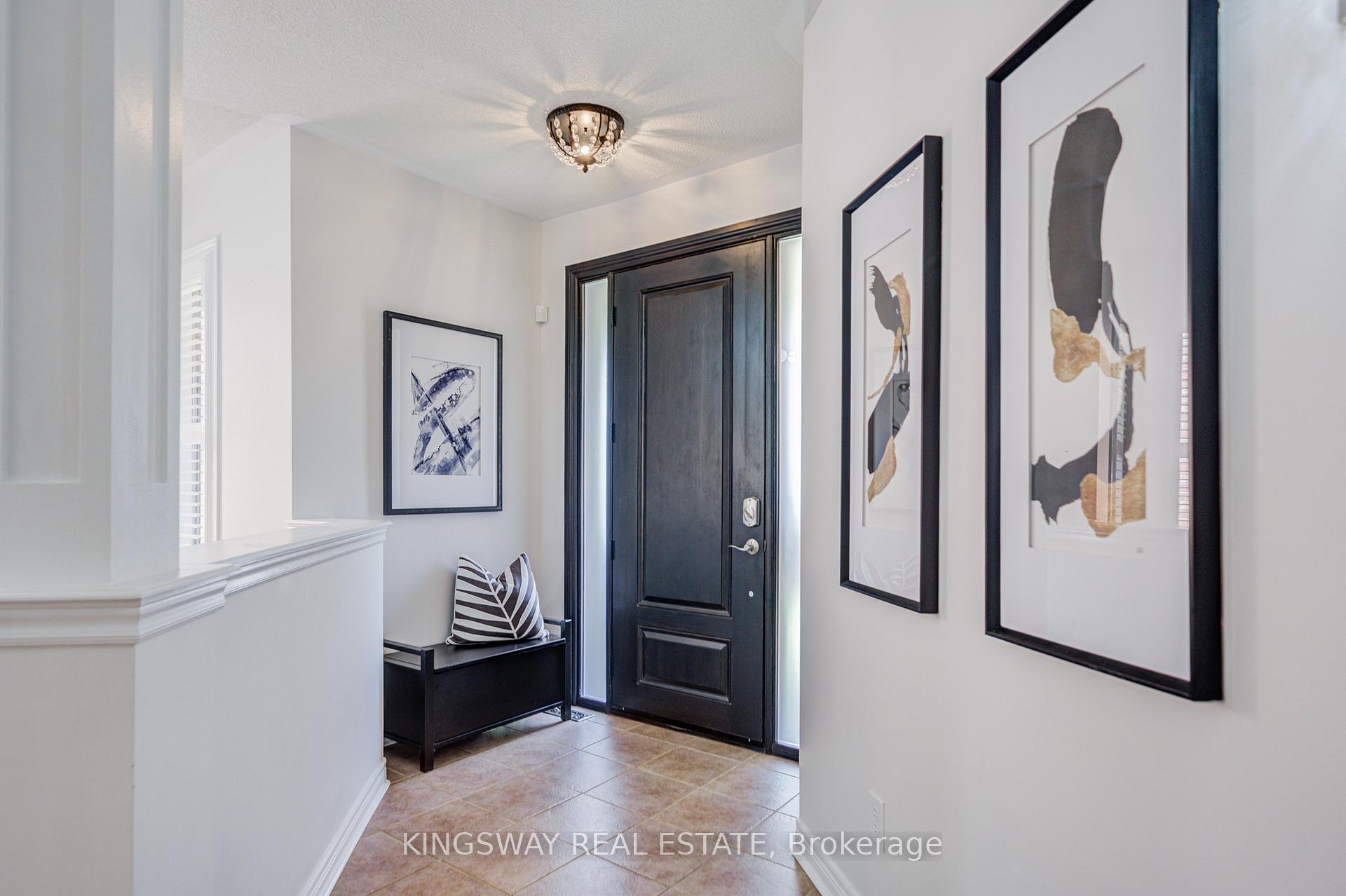 Photo 3 of 2083 Willhaven Trail, Oakville, Westmount — HOMEH