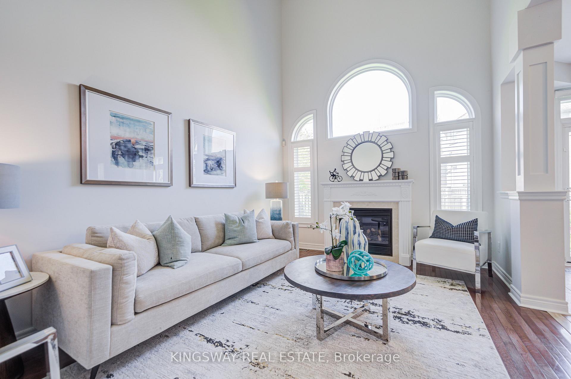 Photo 12 of 2083 Willhaven Trail, Oakville, Westmount — HOMEH