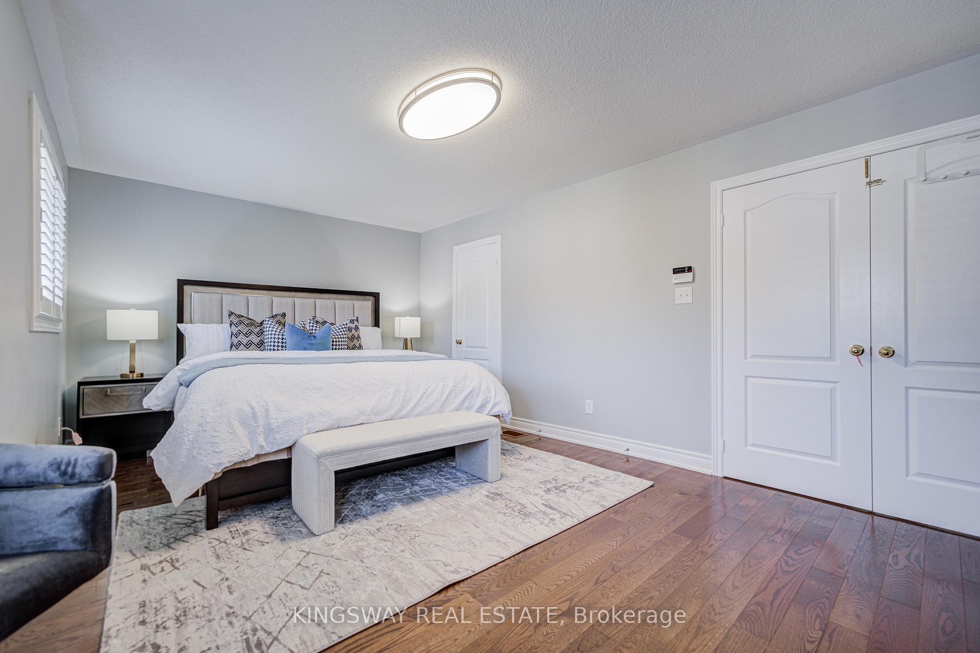 Photo 33 of 2083 Willhaven Trail, Oakville, Westmount — HOMEH