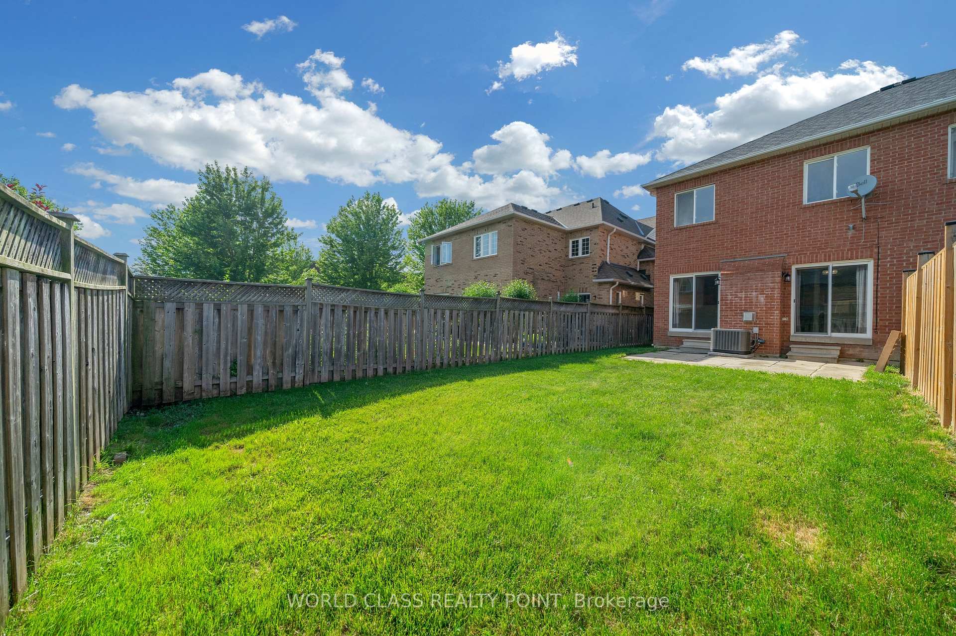 Photo 3 of 69 Redkey Drive, Markham, Milliken Mills East — HOMEH