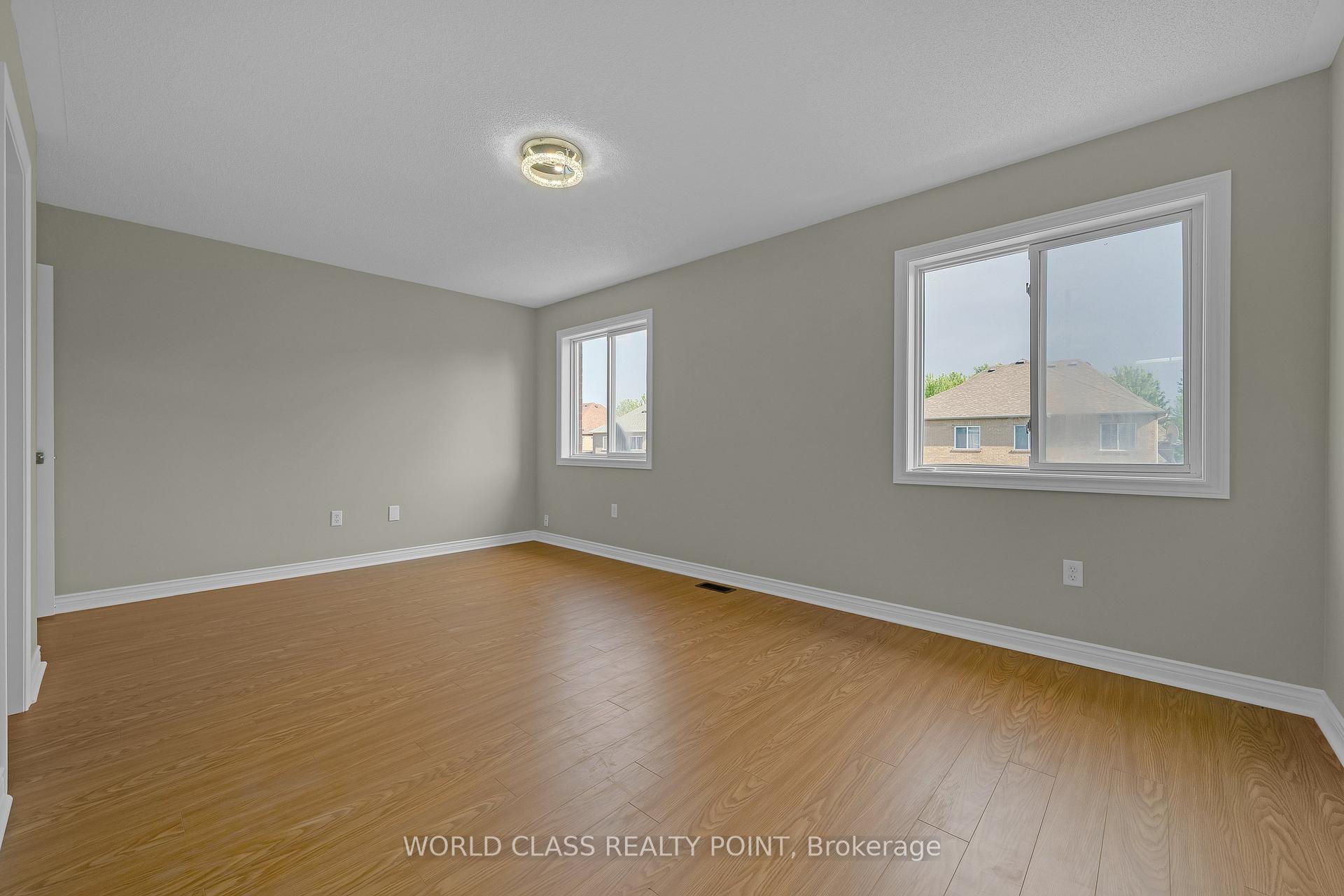 Photo 25 of 69 Redkey Drive, Markham, Milliken Mills East — HOMEH