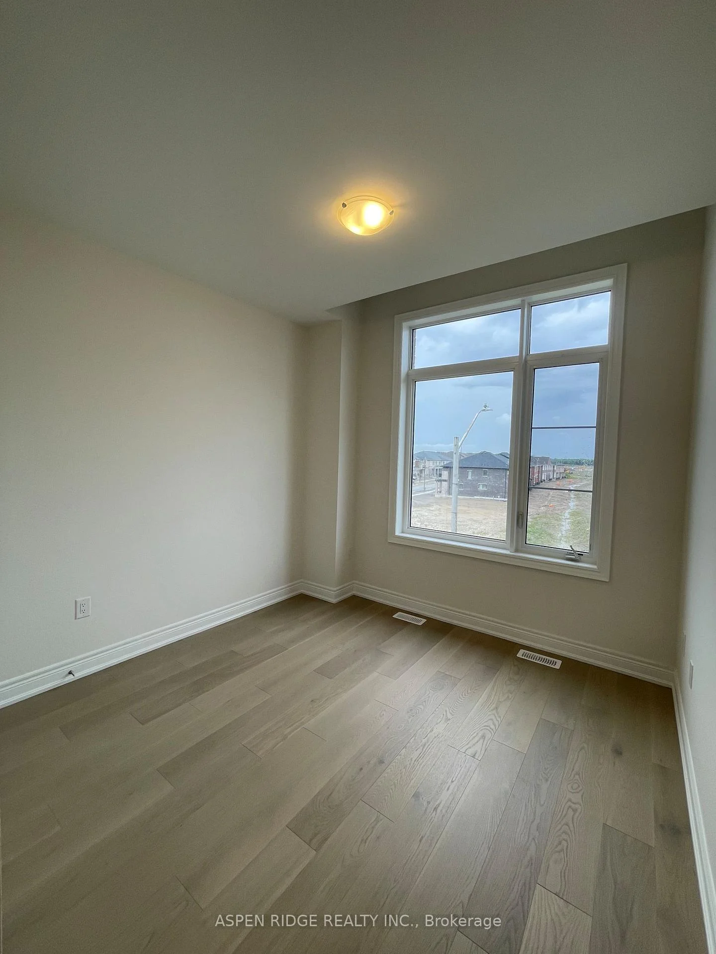 Photo 23 of 537 Vine Cliff Boulevard, Markham, Rural Markham — HOMEH