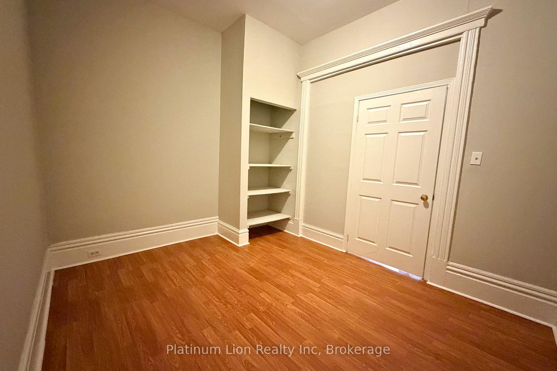 Photo 12 of Unit 1, 114 West Avenue N, Hamilton, Landsdale — HOMEH