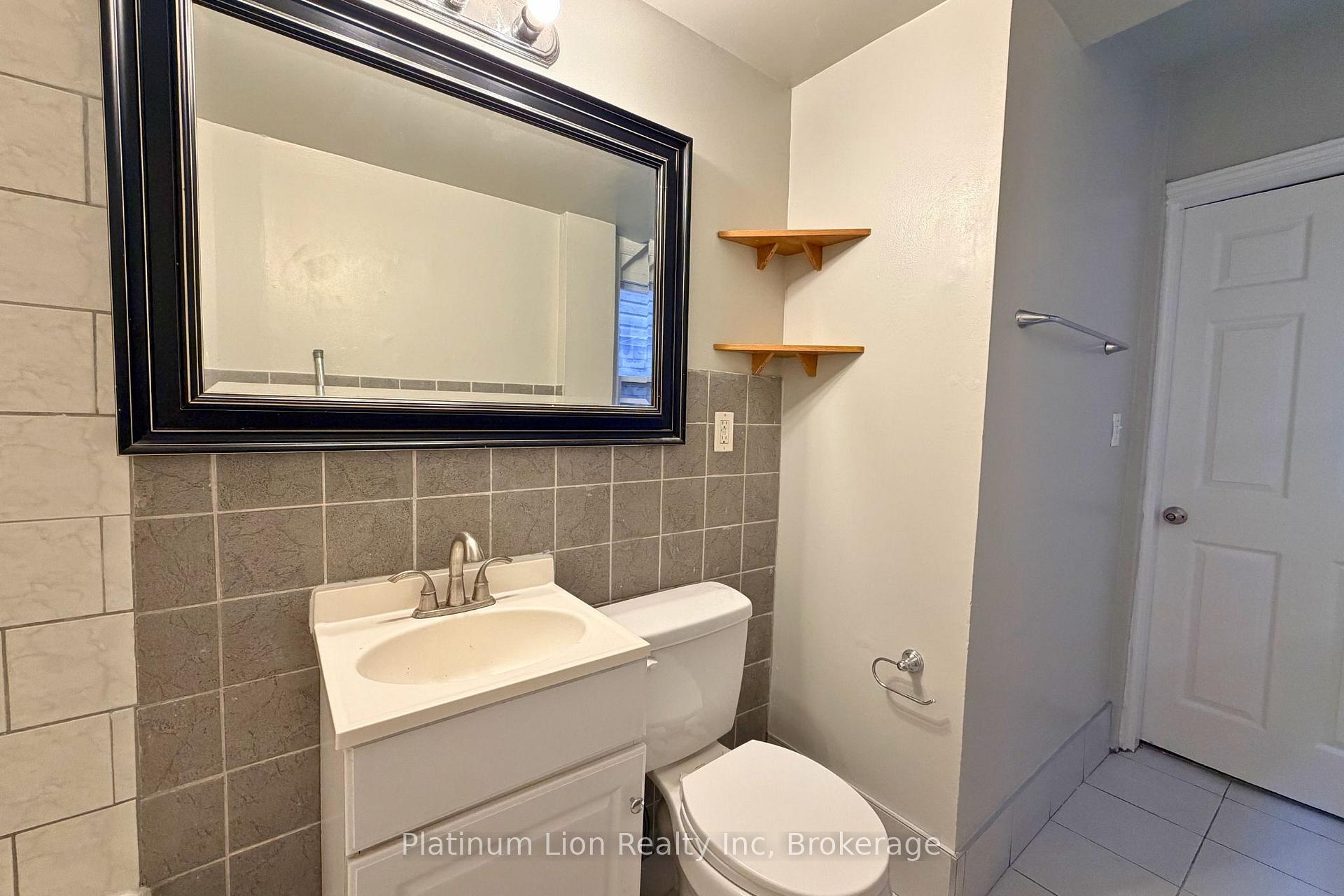 Photo 17 of Unit 1, 114 West Avenue N, Hamilton, Landsdale — HOMEH