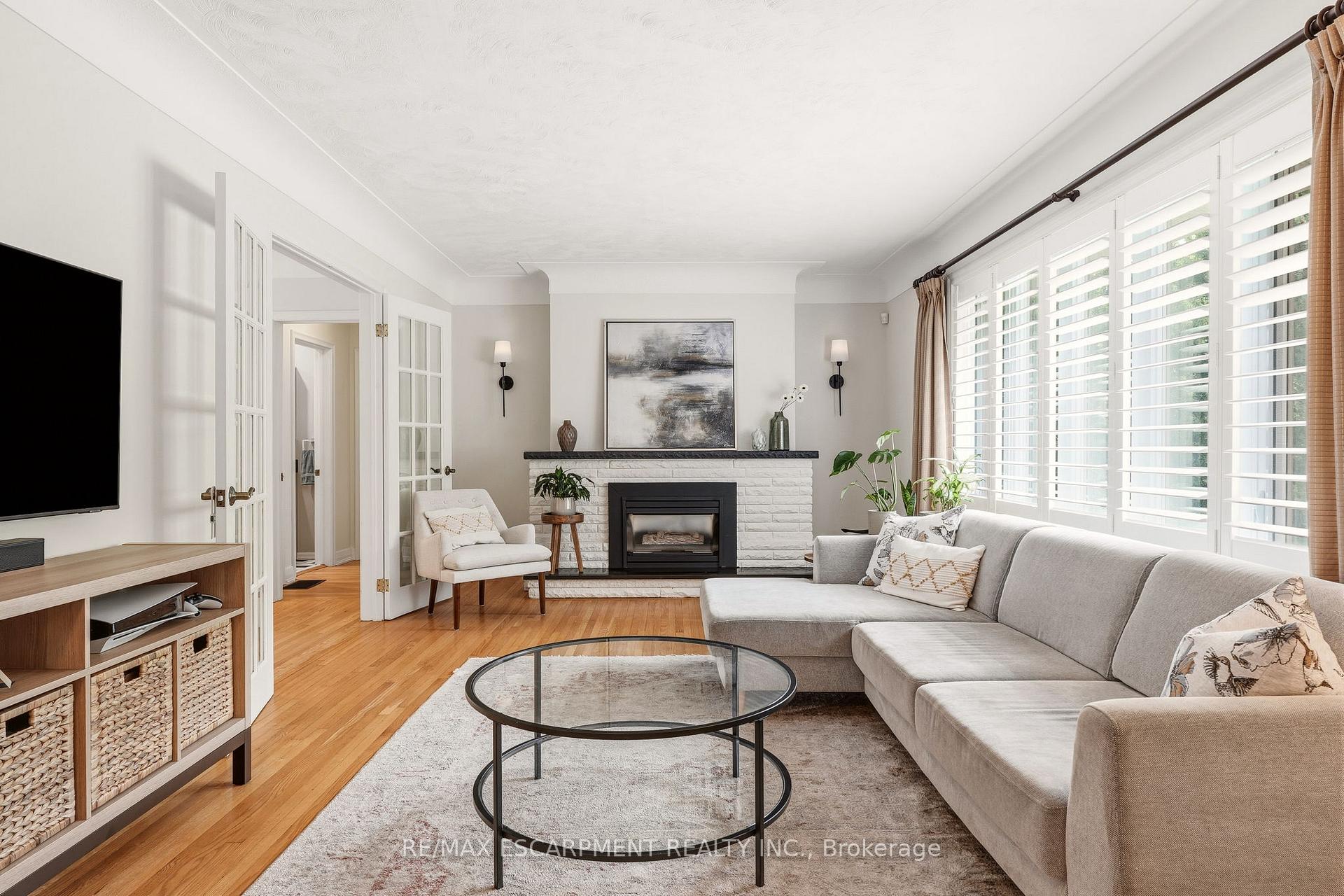 Photo 9 of 851 Mewburn Road, Hamilton, Ancaster — HOMEH