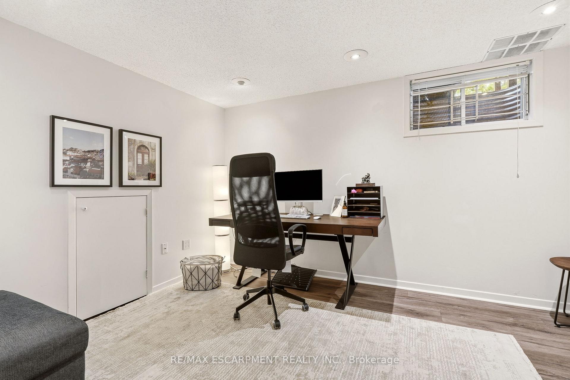 Photo 28 of 851 Mewburn Road, Hamilton, Ancaster — HOMEH
