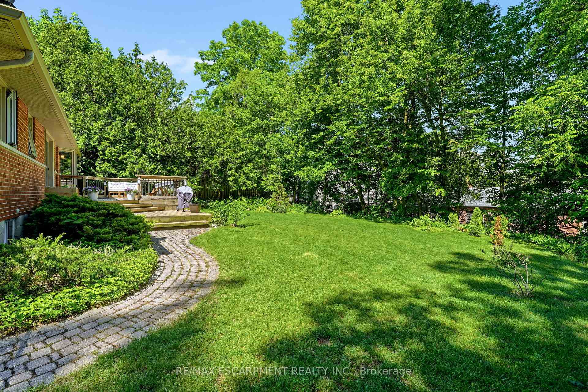 Photo 36 of 851 Mewburn Road, Hamilton, Ancaster — HOMEH