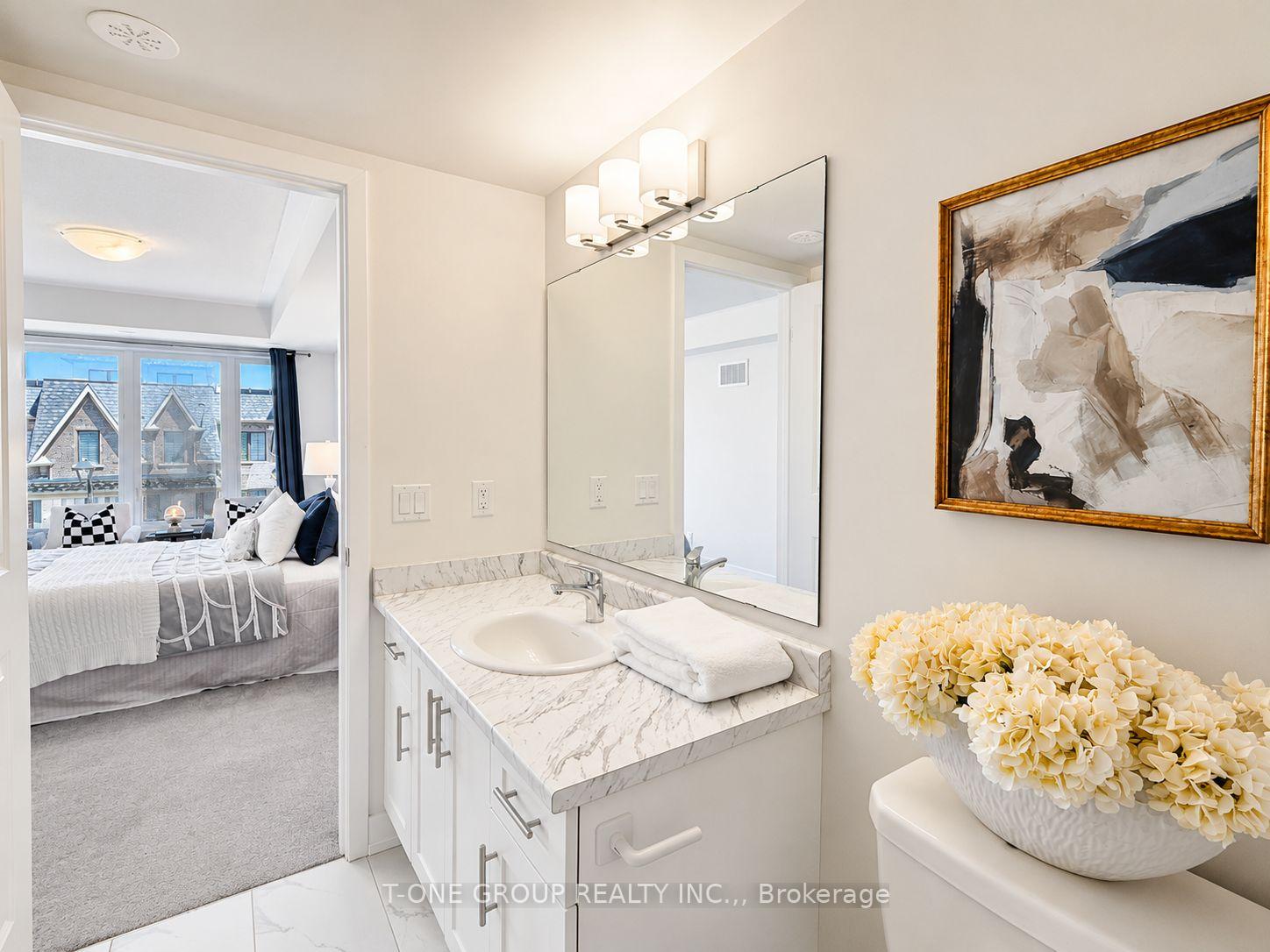 Photo 22 of 21 Gilbert Wright Avenue, Markham, Angus Glen — HOMEH