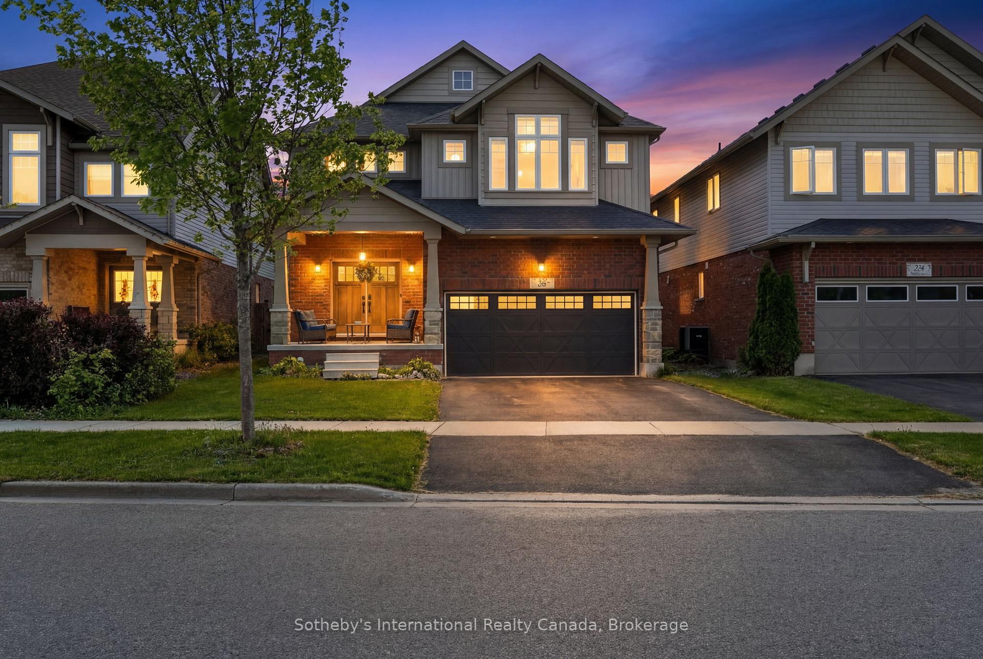 Photo 1 of 36 Kayla Crescent, Collingwood — HOMEH