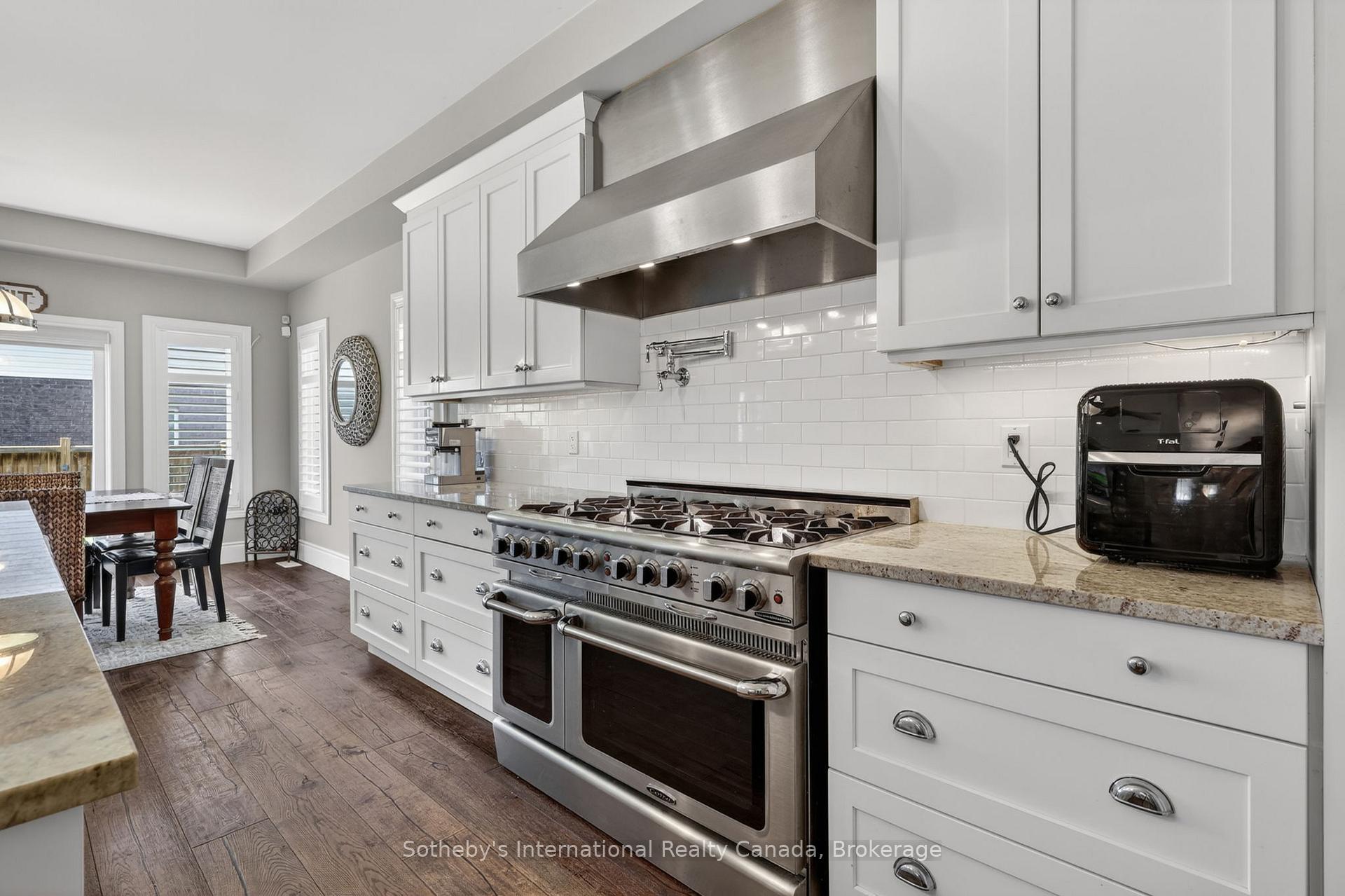 Photo 11 of 36 Kayla Crescent, Collingwood — HOMEH