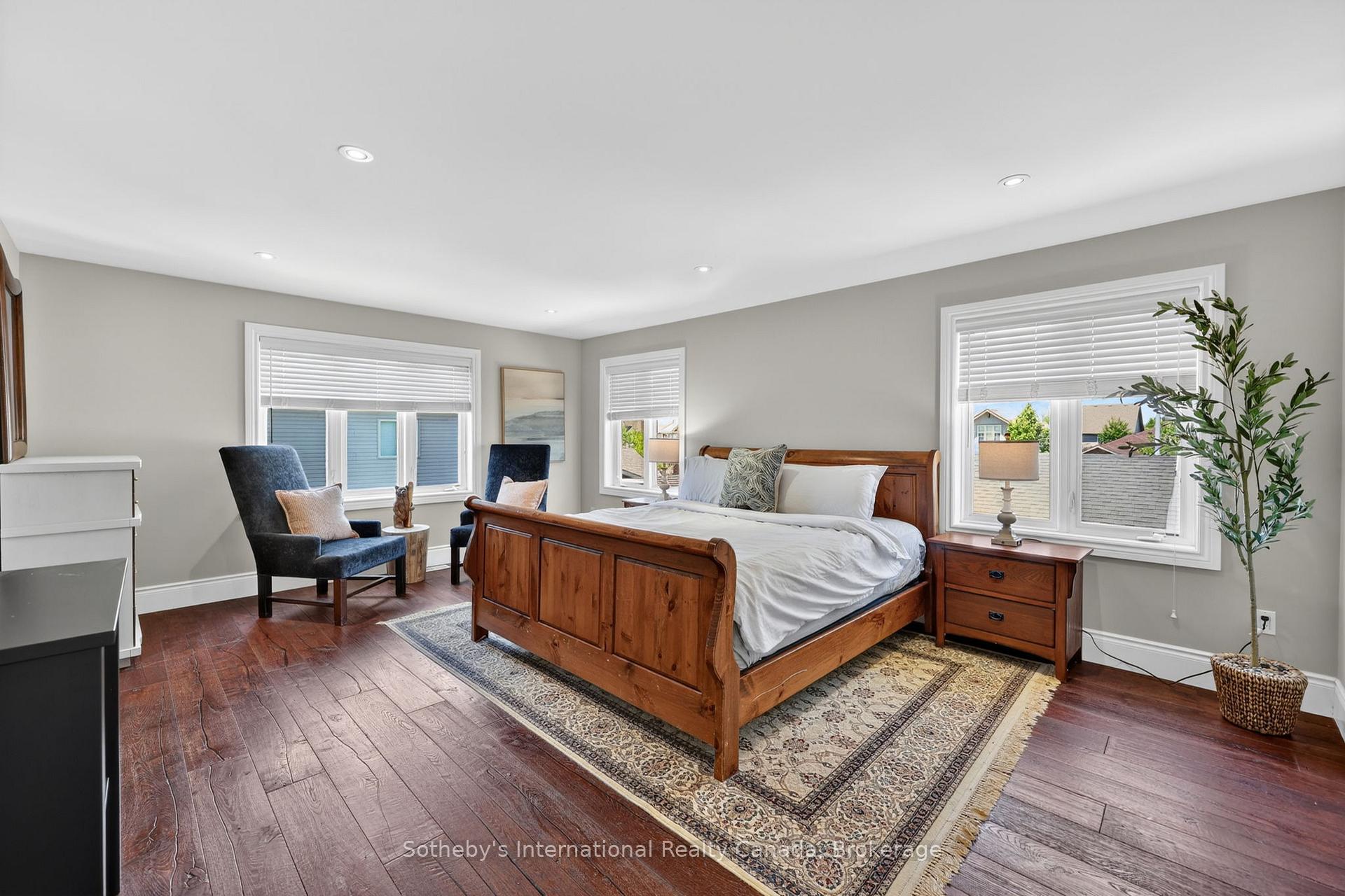 Photo 27 of 36 Kayla Crescent, Collingwood — HOMEH