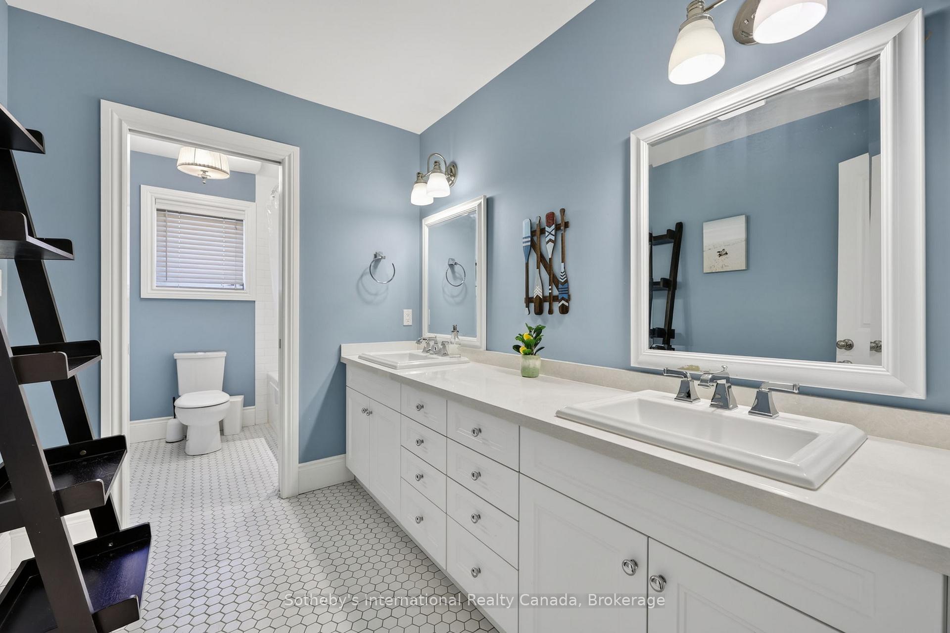 Photo 41 of 36 Kayla Crescent, Collingwood — HOMEH