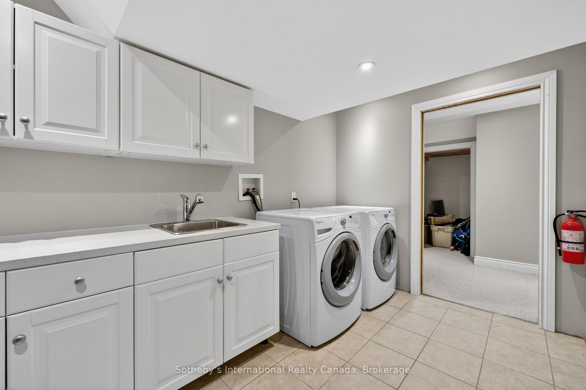 Photo 46 of 36 Kayla Crescent, Collingwood — HOMEH