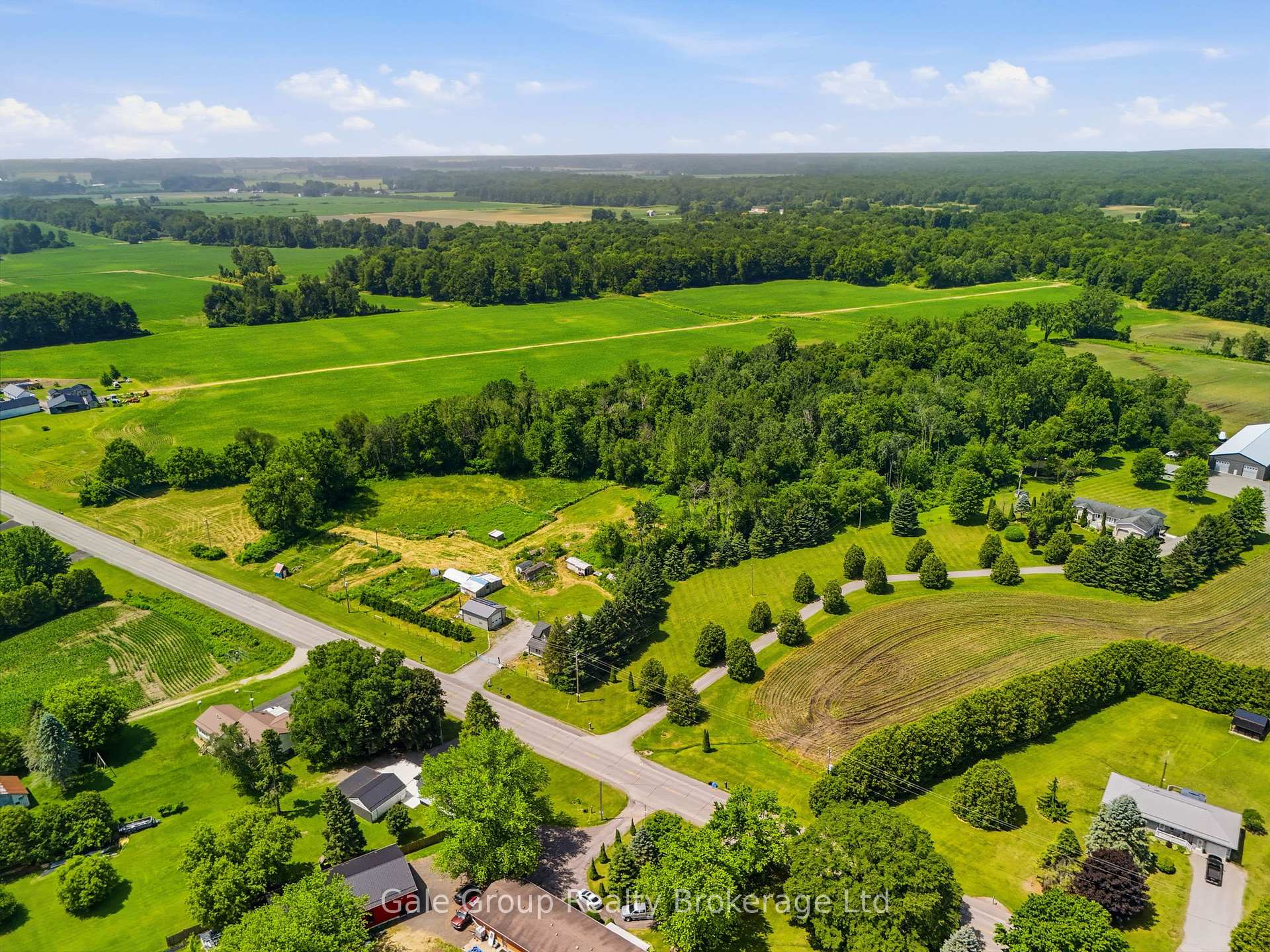Photo 41 of 853 Norfolk County 28 Road, Norfolk, Rural Houghton — HOMEH