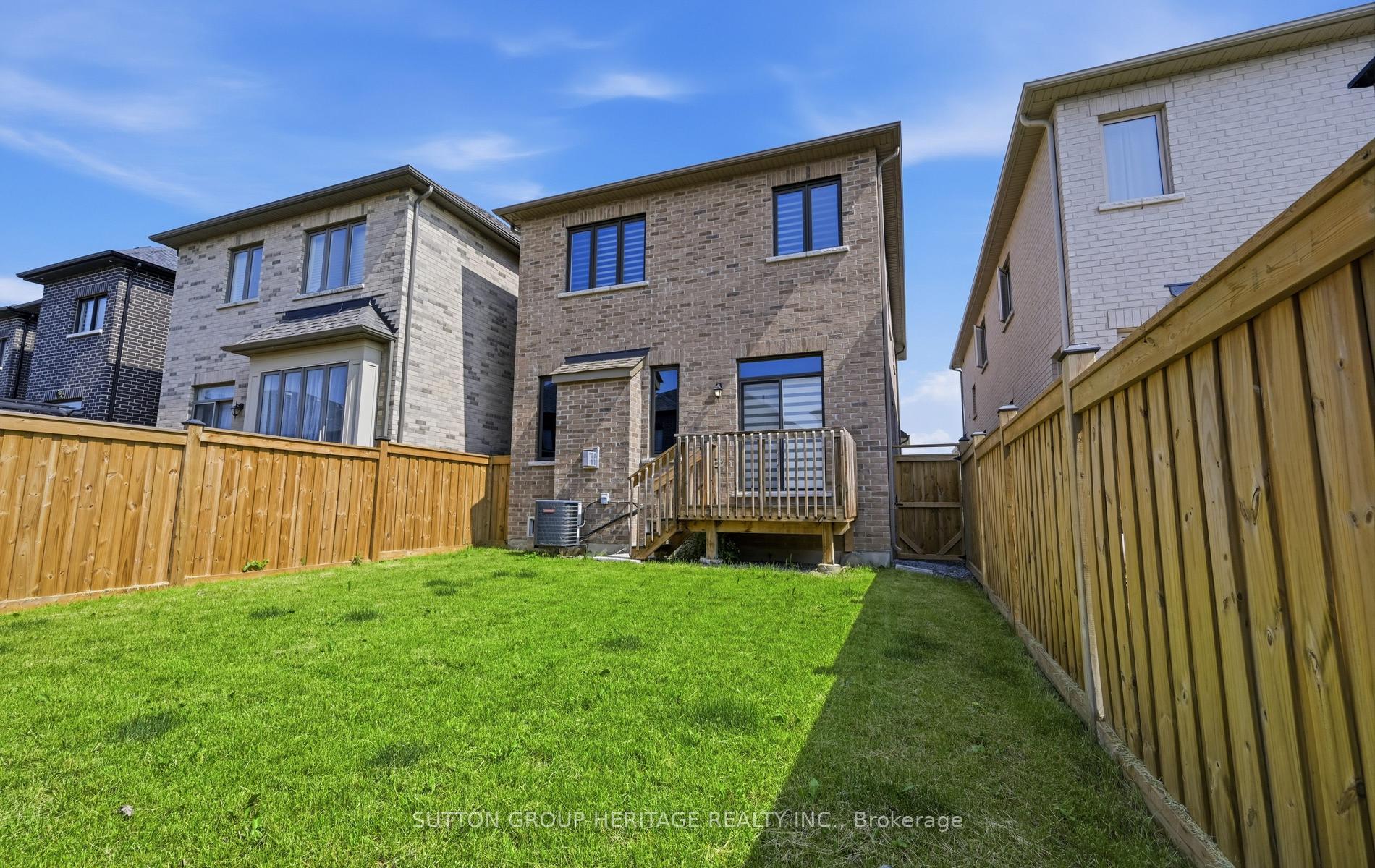Photo 33 of 83 Marcel Brunelle Drive, Whitby, Rural Whitby — HOMEH