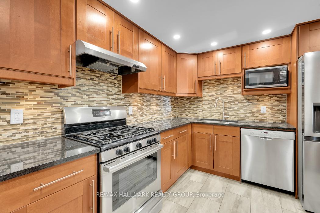 Photo 6 of 398 Verdon Private, Ottawa, Hunt Club Park/Greenboro — HOMEH