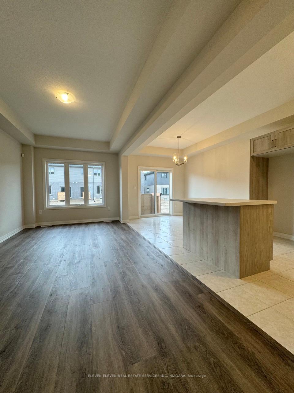 Photo 6 of 95 Acacia Road, Pelham, Fonthill — HOMEH