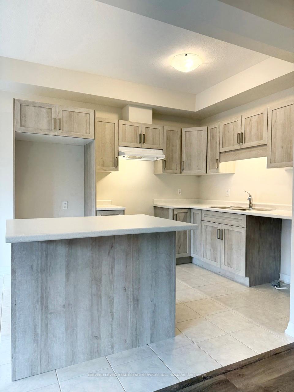 Photo 11 of 95 Acacia Road, Pelham, Fonthill — HOMEH