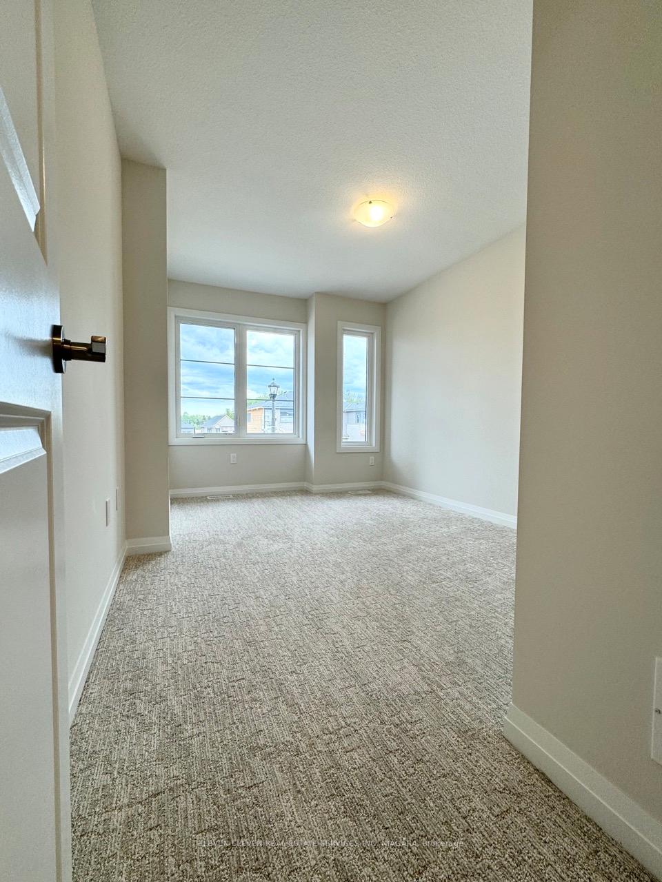 Photo 23 of 95 Acacia Road, Pelham, Fonthill — HOMEH