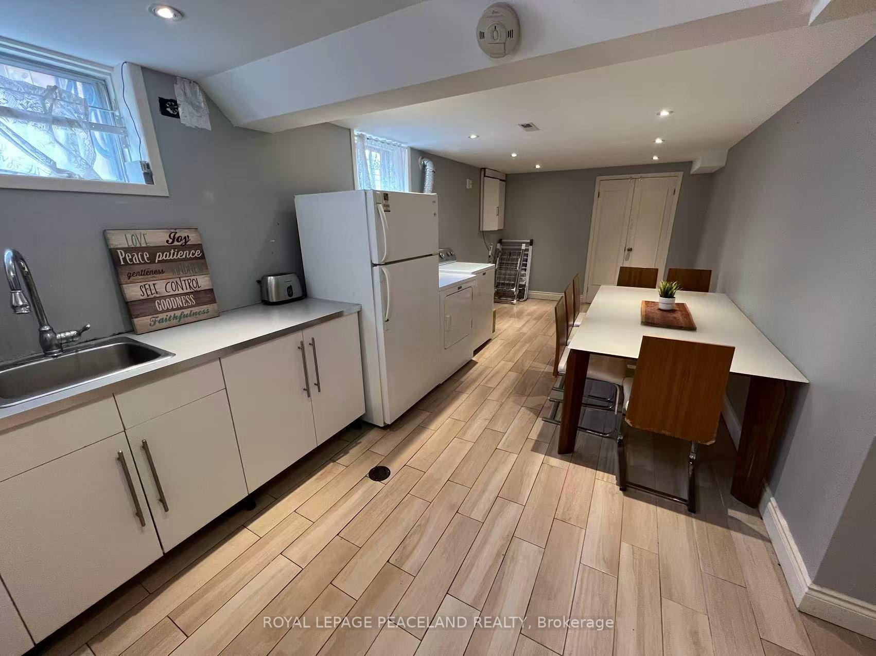 Photo 8 of Unit Lower, 95 Pineway Boulevard, North York, Bayview Woods-Steeles — HOMEH